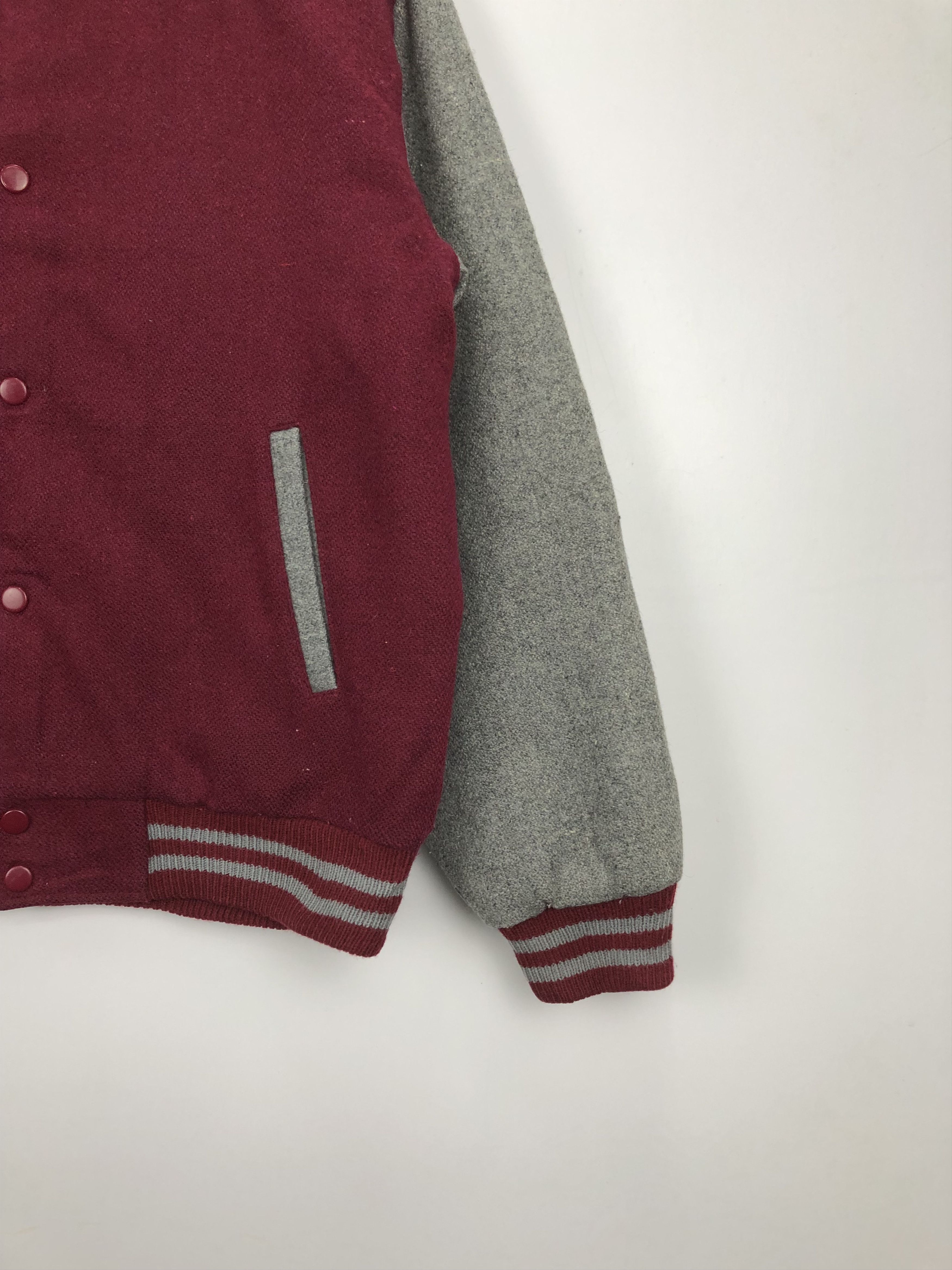 Japanese Brand Vintage 80s Japanese Brand Wool Varsity Jacket Red V0339 Size US L / EU 52-54 / 3 - 3 Thumbnail