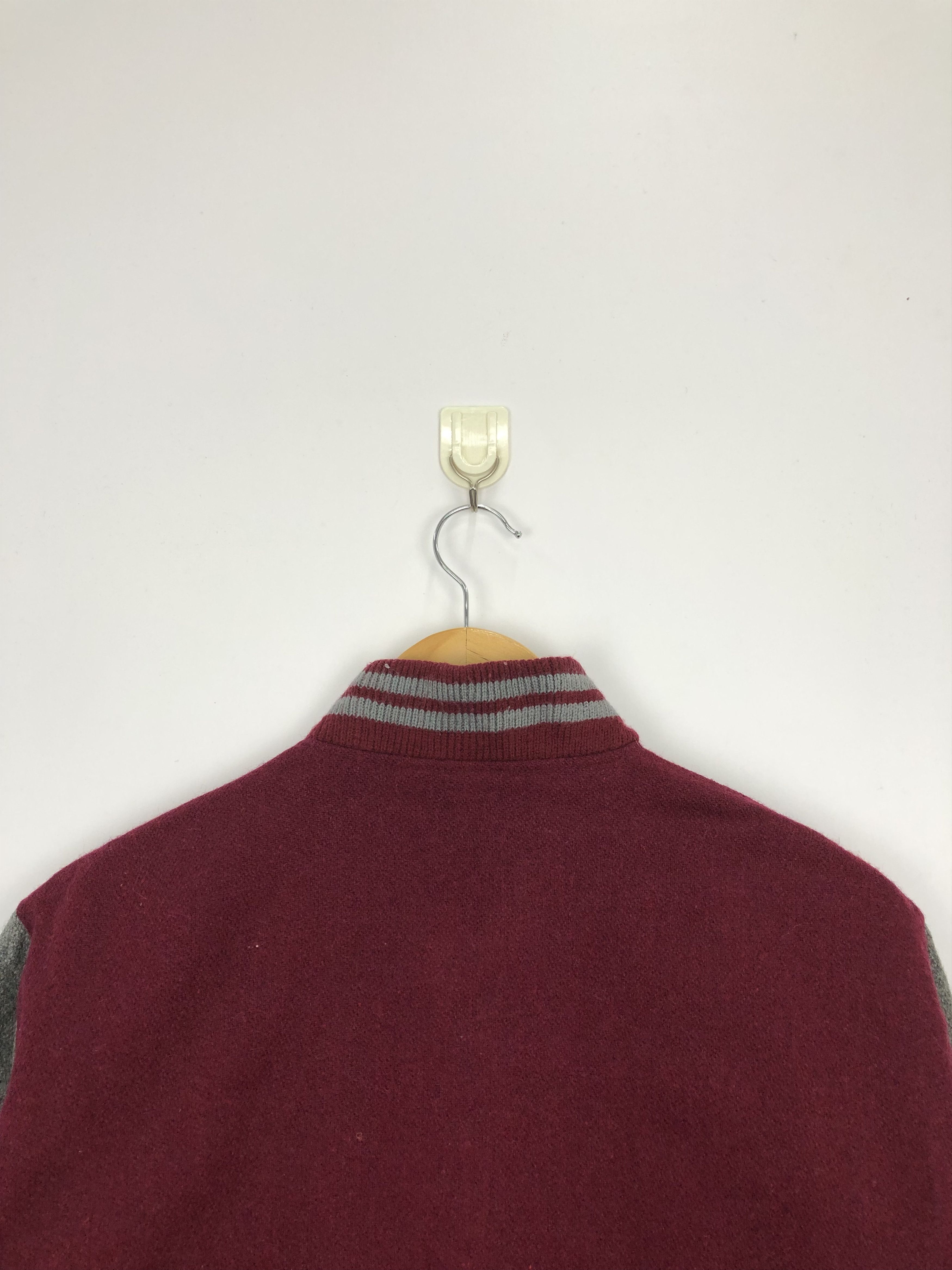 Japanese Brand Vintage 80s Japanese Brand Wool Varsity Jacket Red V0339 Size US L / EU 52-54 / 3 - 6 Thumbnail