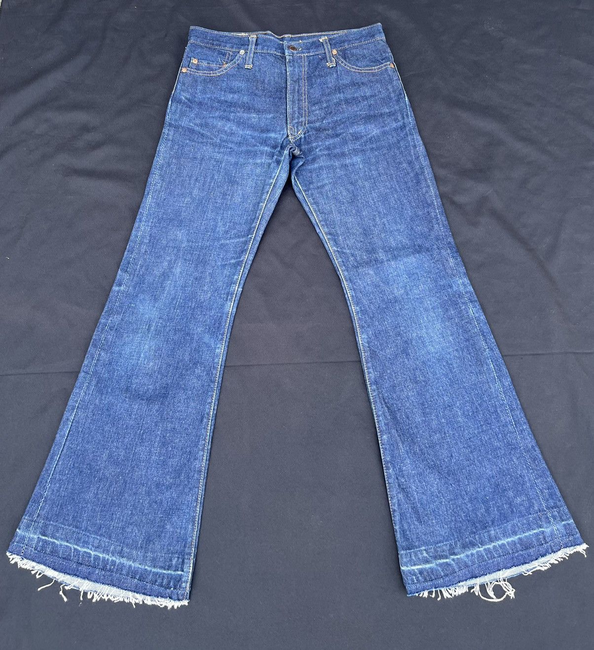 Vintage Super Flare Vintage 70s BISON Japan Fade Denim Jeans Size US 31 - 1 Thumbnail