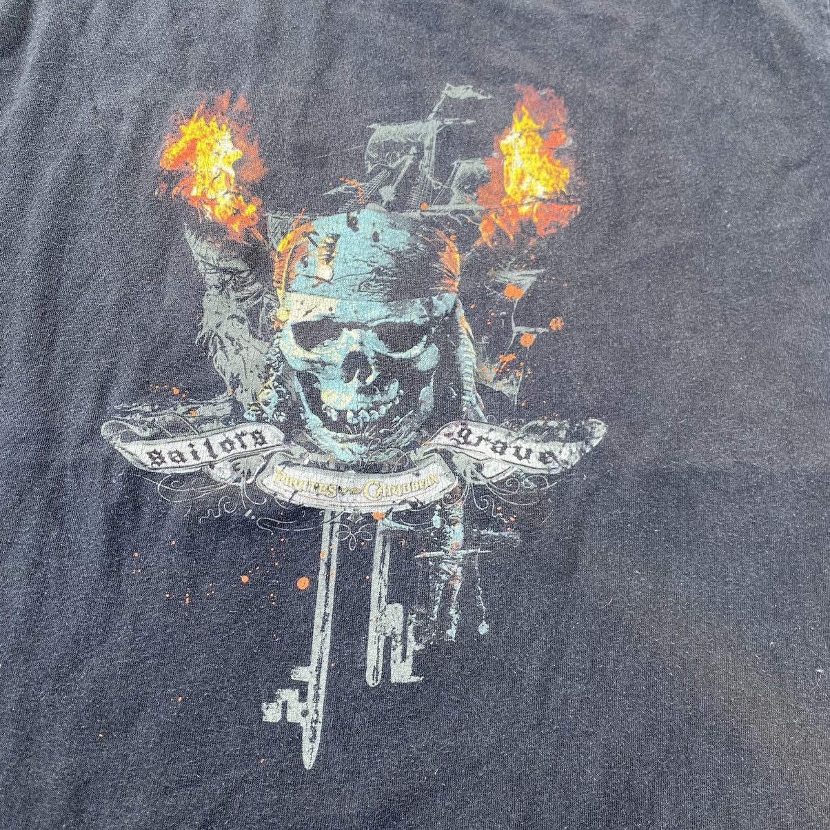 Vintage Thrashed Faded Vintage Y2K The Pirates Of The Caribbean Tee Size US L / EU 52-54 / 3 - 2 Thumbnail