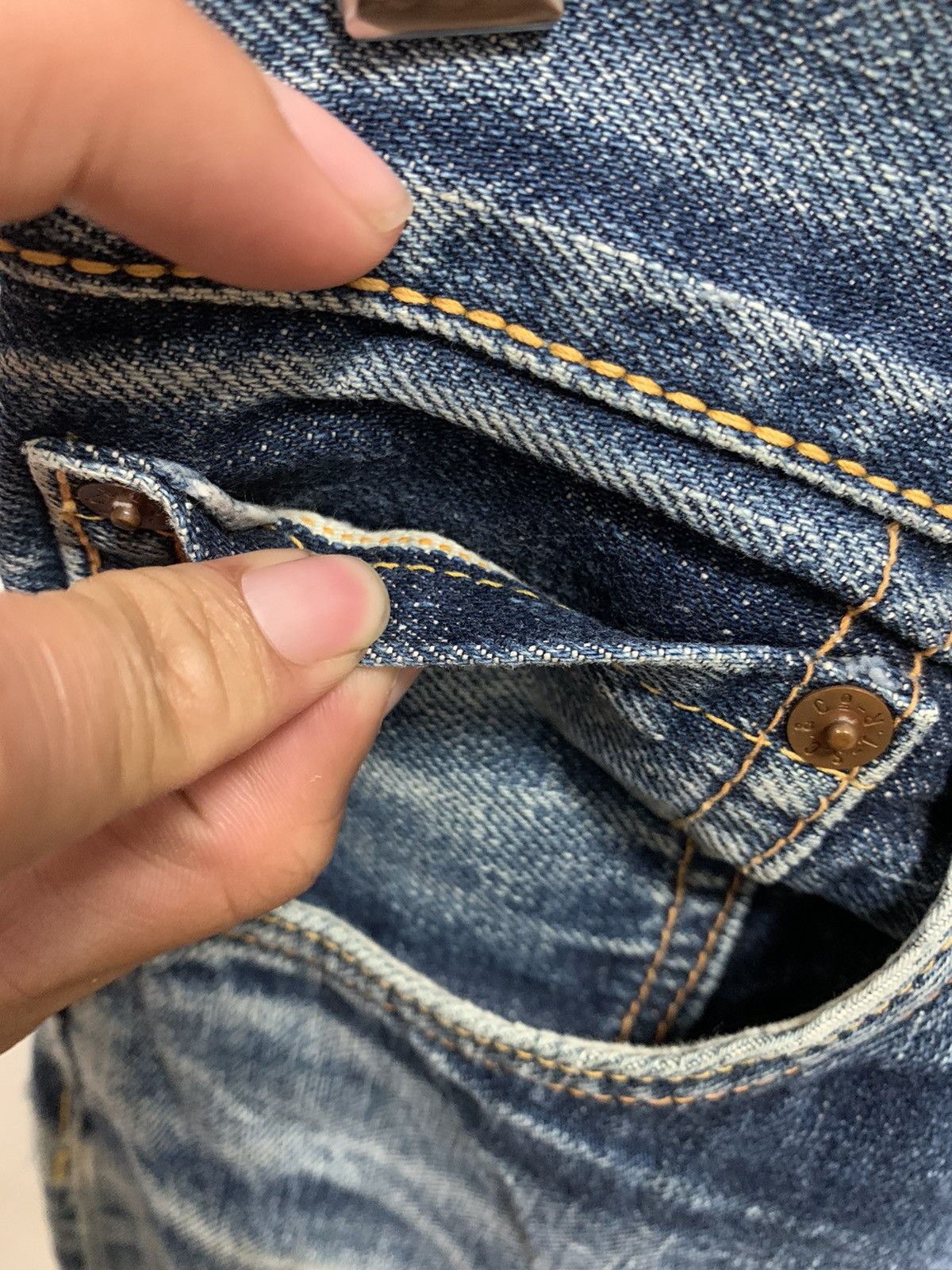 Evisu Vintage Evis No 2 Selvedge Distressed Size US 26 / EU 42 - 7 Thumbnail
