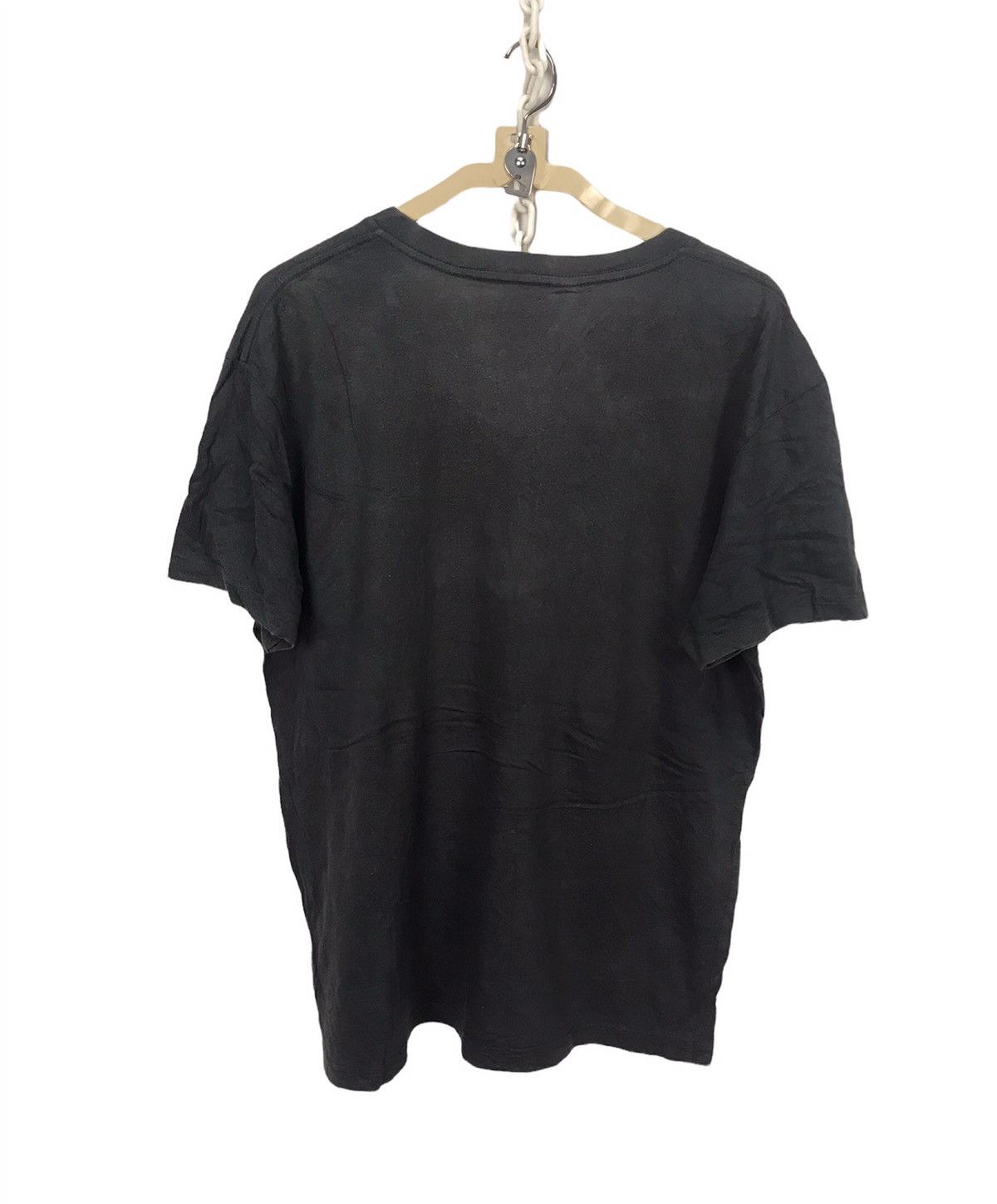 Guess Guess printed vneck tshirt Size US L / EU 52-54 / 3 - 2 Thumbnail