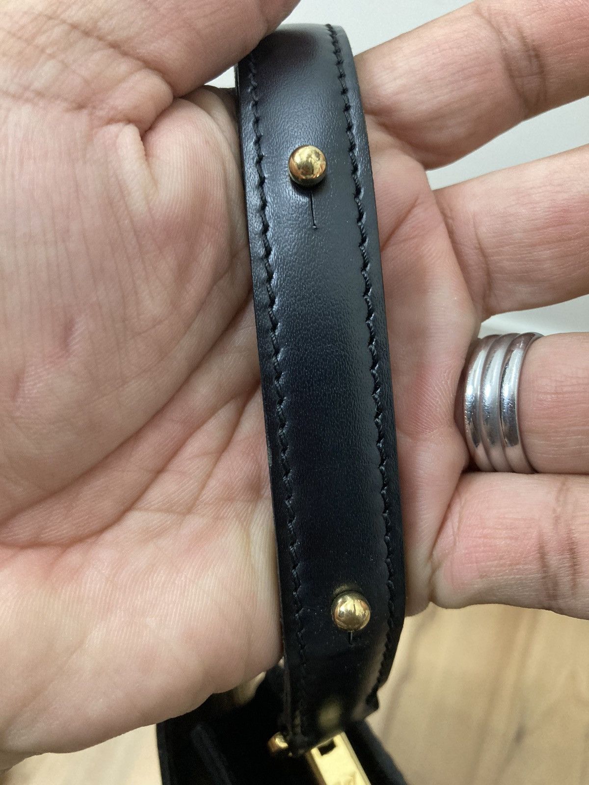 Louis Vuitton × Vintage Louis Vuitton black epi leather Friedland Pochette bag Size ONE SIZE - 14 Thumbnail