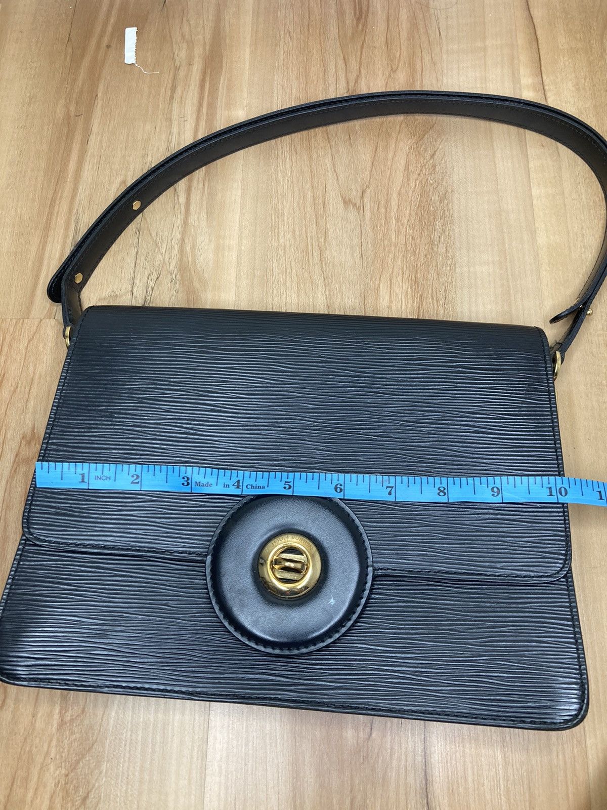 Louis Vuitton × Vintage Louis Vuitton black epi leather Friedland Pochette bag Size ONE SIZE - 3 Thumbnail