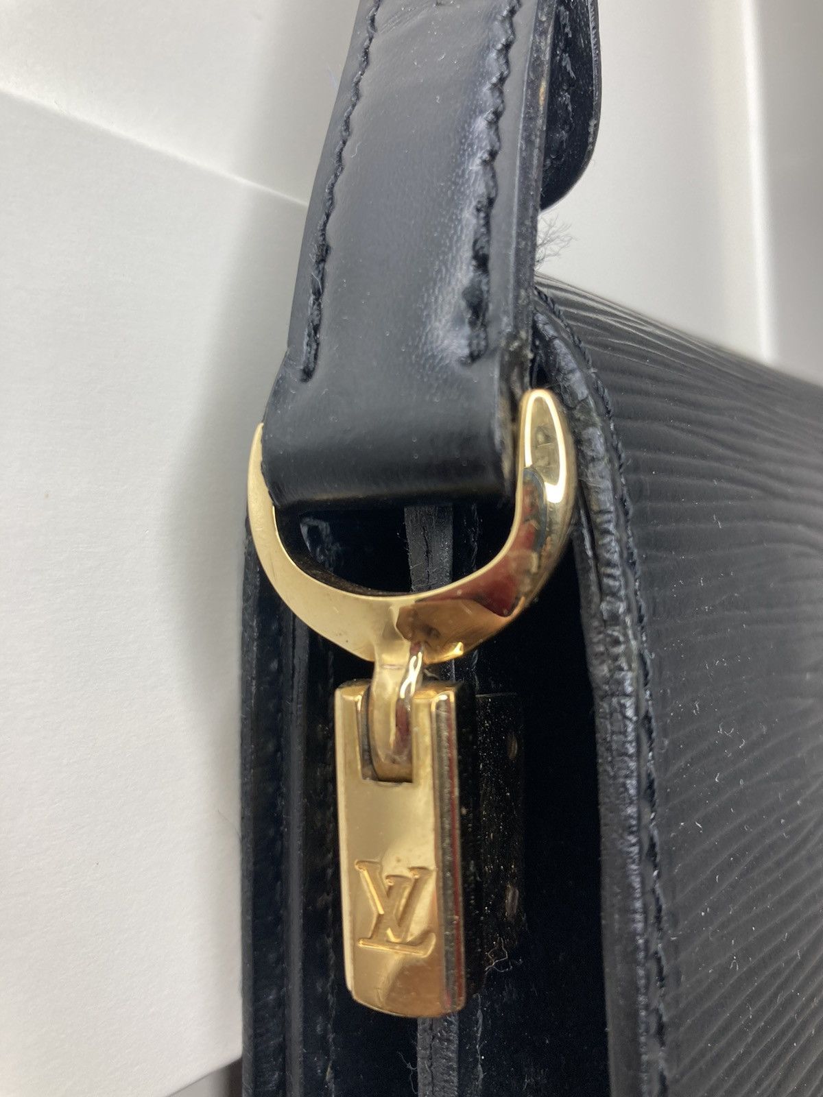 Louis Vuitton × Vintage Louis Vuitton black epi leather Friedland Pochette bag Size ONE SIZE - 12 Thumbnail