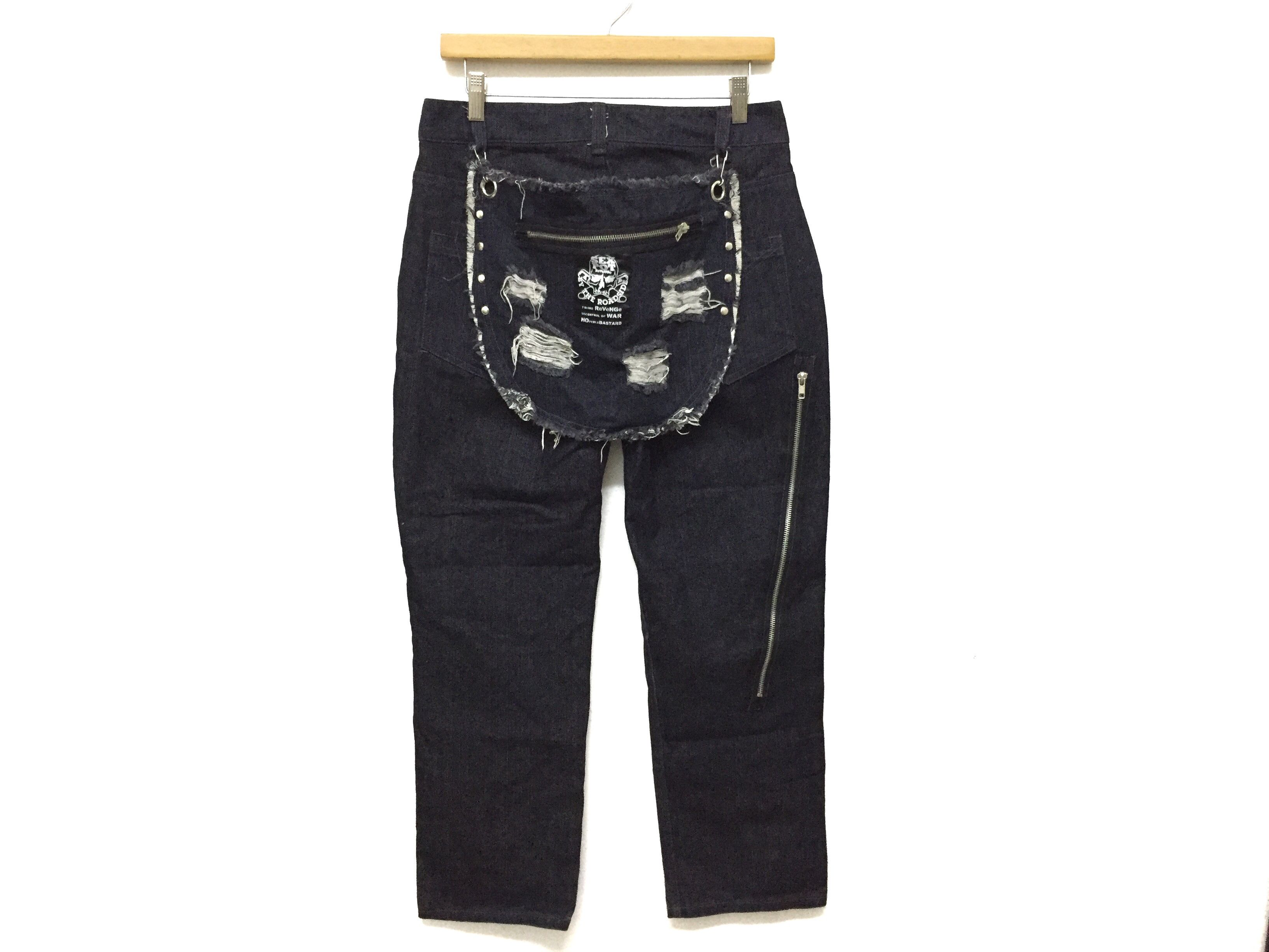Sex Pot ReVeNGe Sex Pot Revenge attachable distressed bondage zipper Size US 30 / EU 46 - 2 Thumbnail
