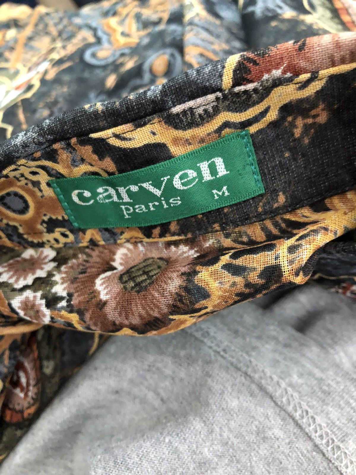 Carven Vintage Carven Paris Abstract Floral Flower Paper Thin Shirt Size US M / EU 48-50 / 2 - 23 Thumbnail