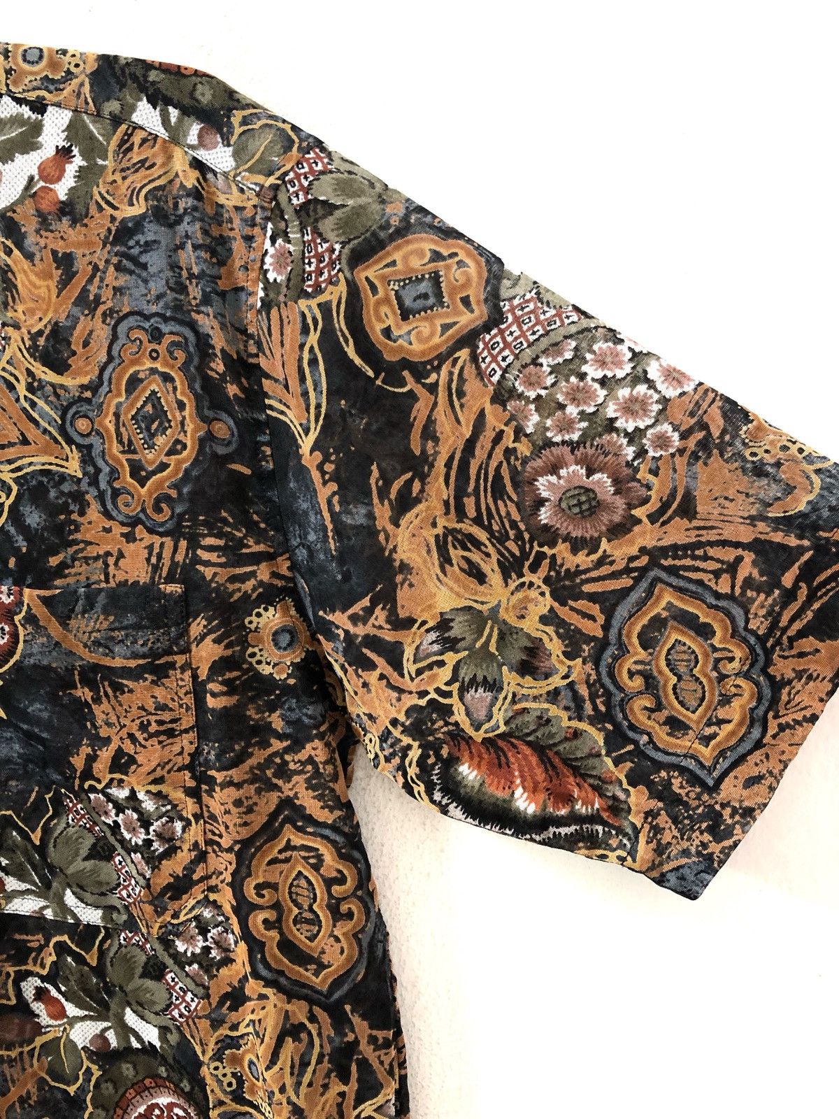 Carven Vintage Carven Paris Abstract Floral Flower Paper Thin Shirt Size US M / EU 48-50 / 2 - 6 Thumbnail