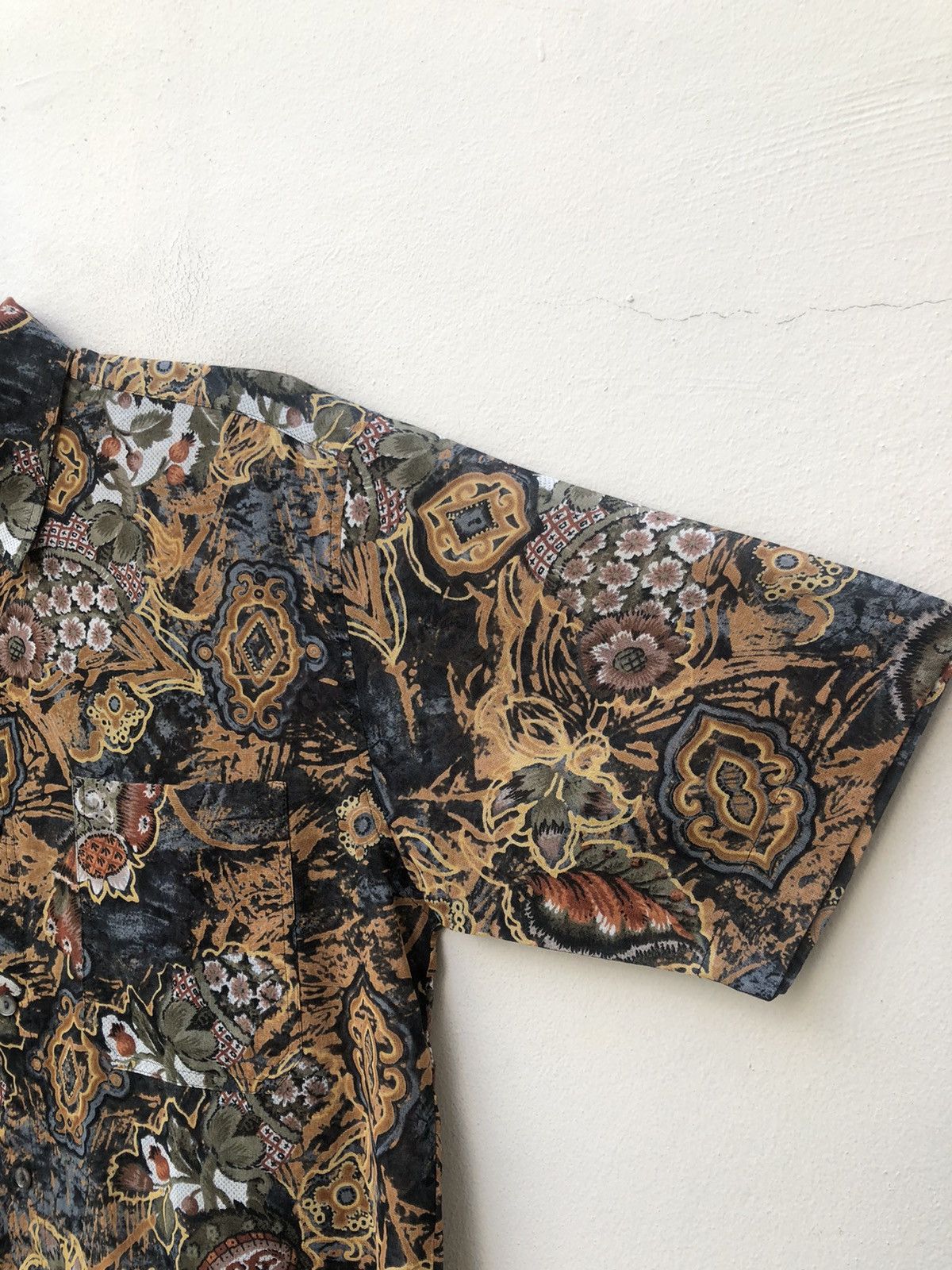 Carven Vintage Carven Paris Abstract Floral Flower Paper Thin Shirt Size US M / EU 48-50 / 2 - 14 Thumbnail