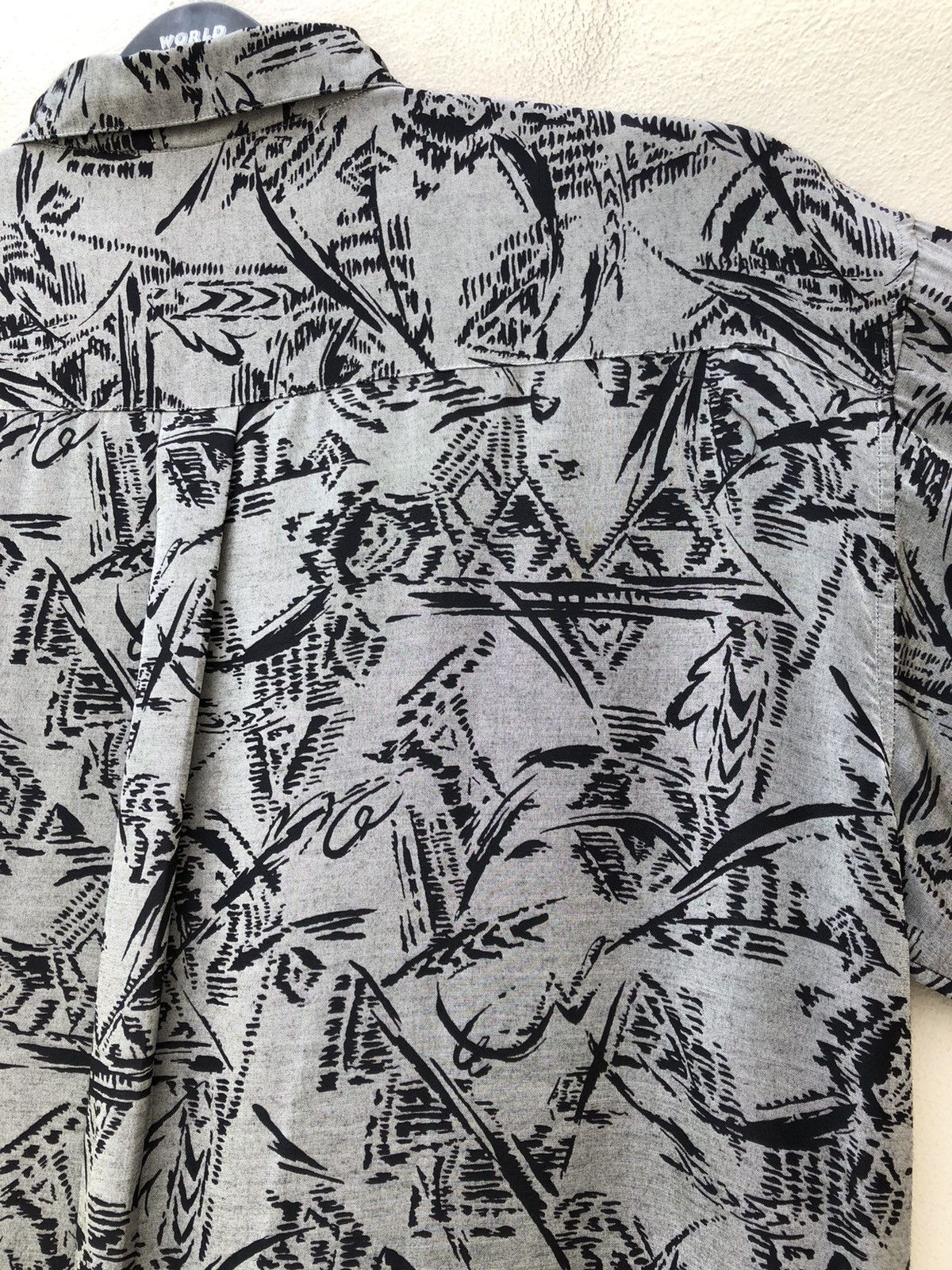 Other Vintage 90s ZYME Japan Silky Rayon Abstract LS Grey Shirt Size US L / EU 52-54 / 3 - 19 Thumbnail