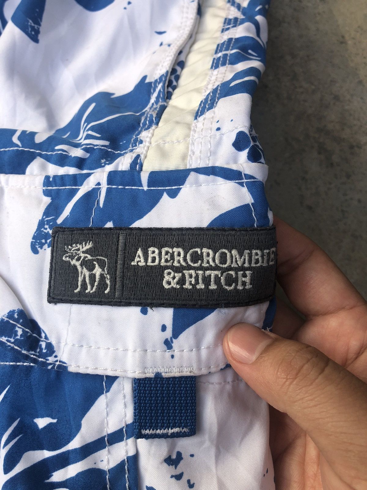 Abercrombie & Fitch Abercrombie & Fitch Hawaiian Cargo Short Pants Size US 32 / EU 48 - 6 Thumbnail