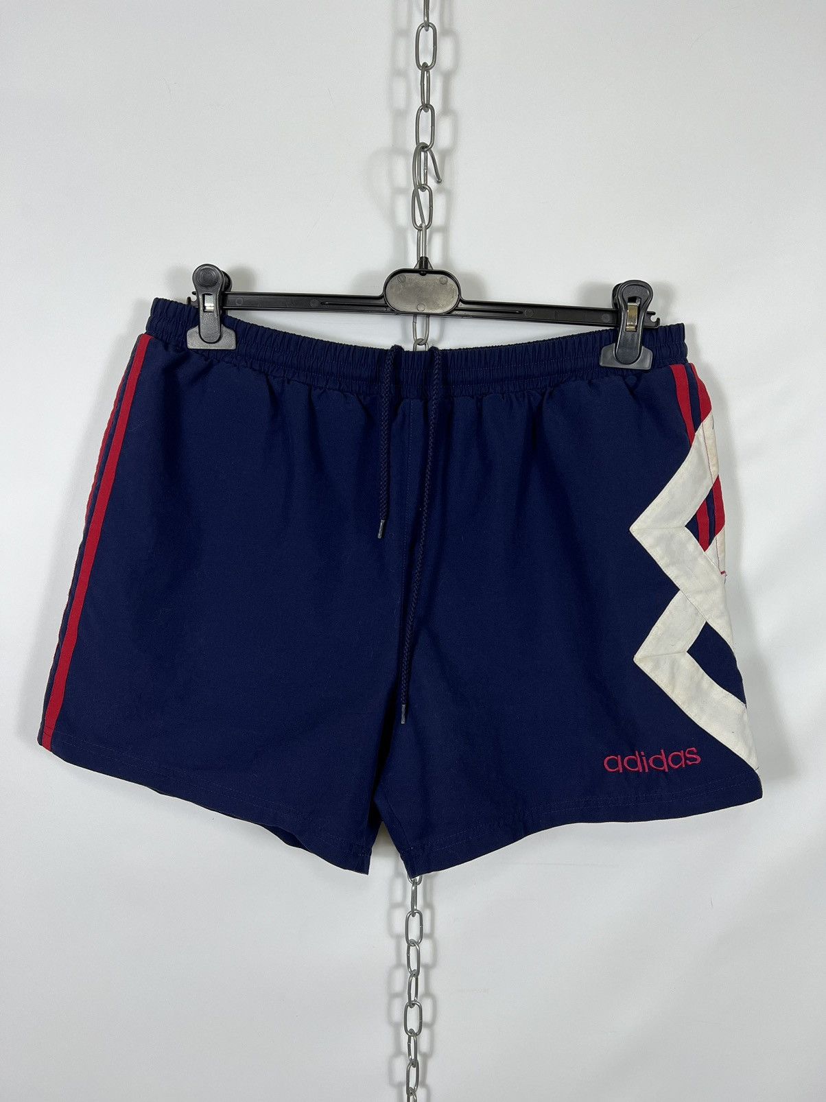 Adidas Vintage Adidas shorts Size US 34 / EU 50 - 1 Thumbnail