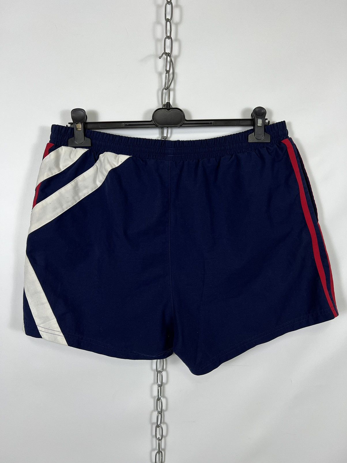 Adidas Vintage Adidas shorts Size US 34 / EU 50 - 2 Thumbnail
