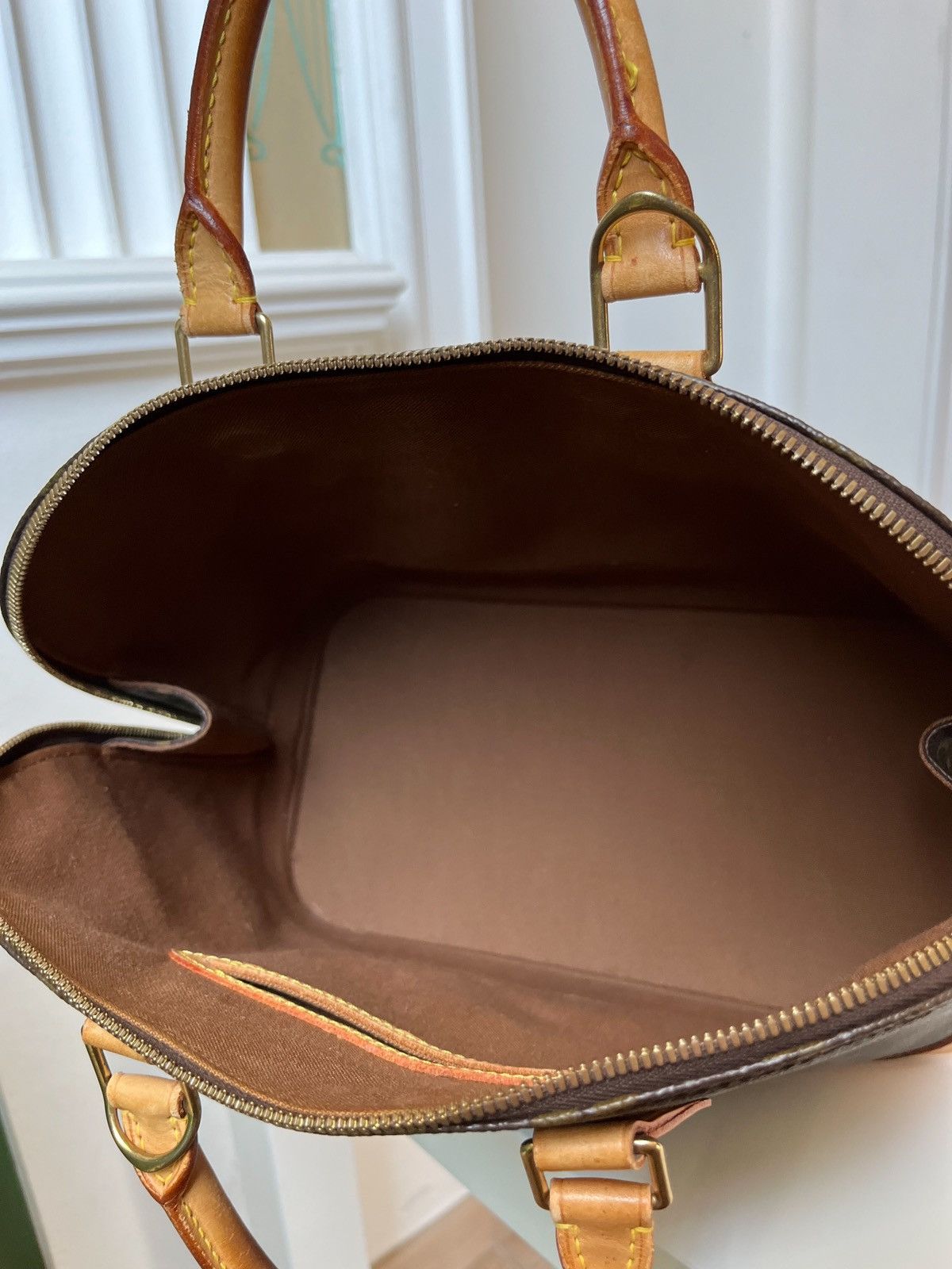 Louis Vuitton Louis Vuitton Alma PM bag / VI1916 / 1996 in France. Size ONE SIZE - 7 Thumbnail
