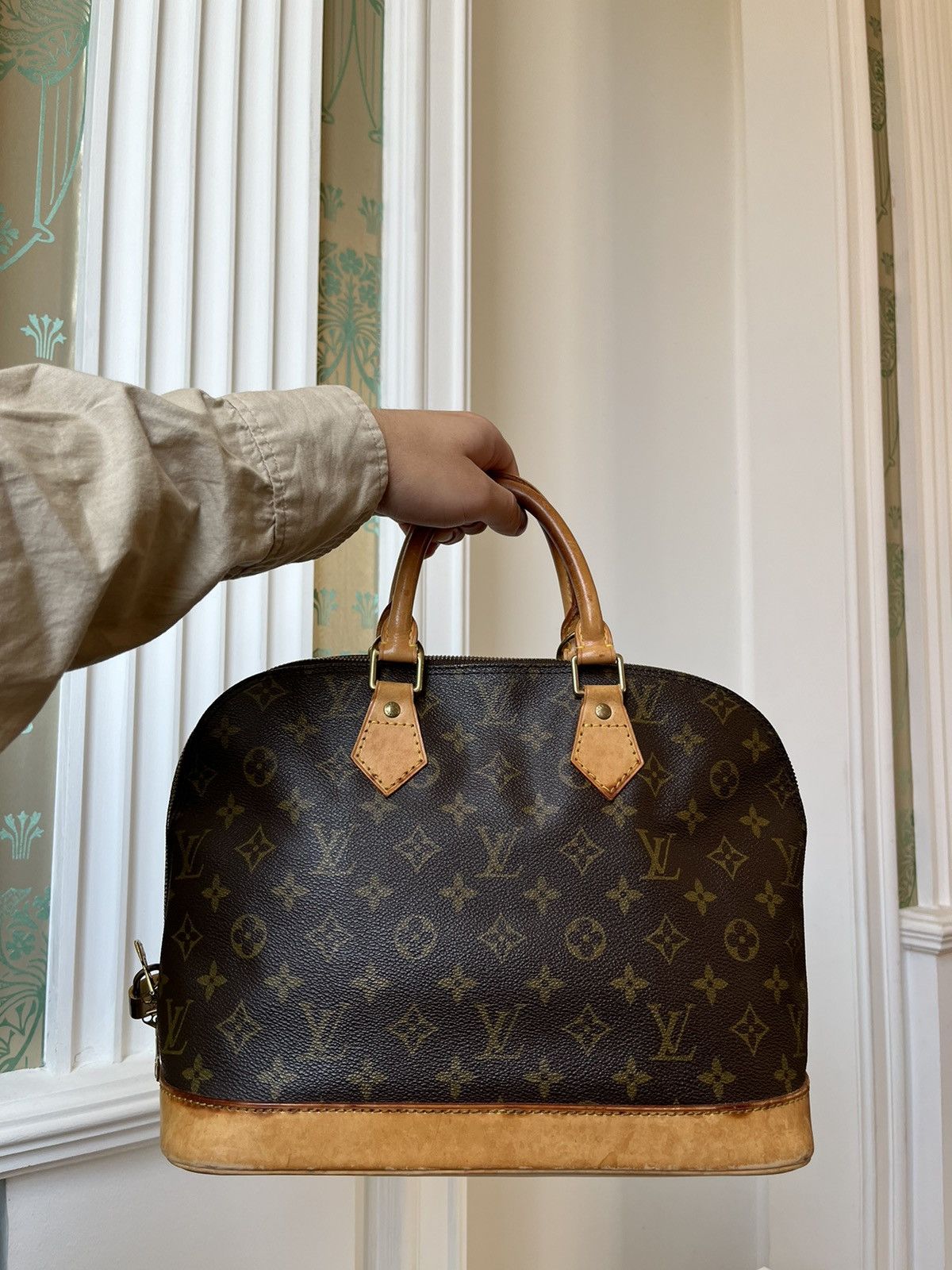 Louis Vuitton Louis Vuitton Alma PM bag / VI1916 / 1996 in France. Size ONE SIZE - 2 Thumbnail