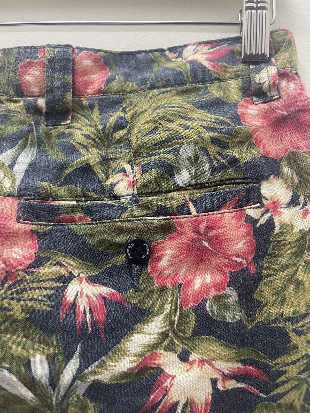 END. Rare END. X Journal Standard Floral Full All Over Size US 29 - 5 Thumbnail