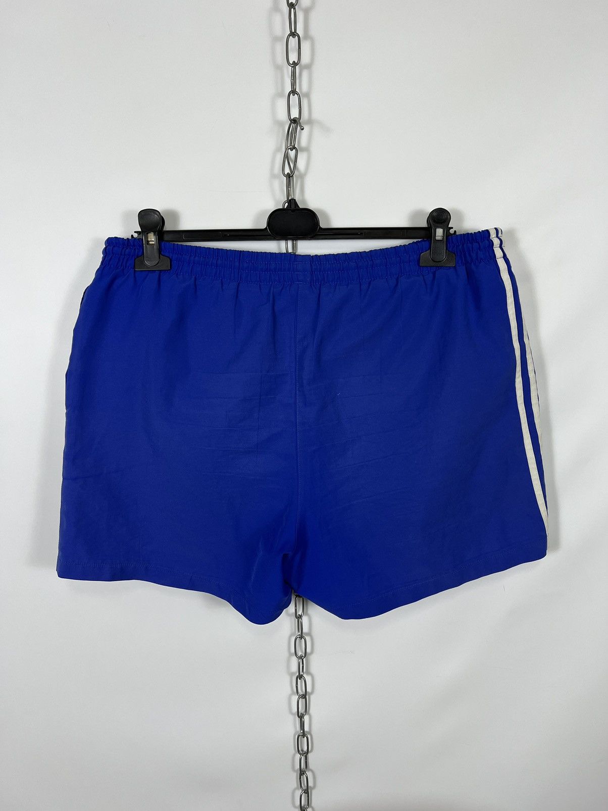 Adidas Vintage Adidas shorts Size US 34 / EU 50 - 2 Thumbnail