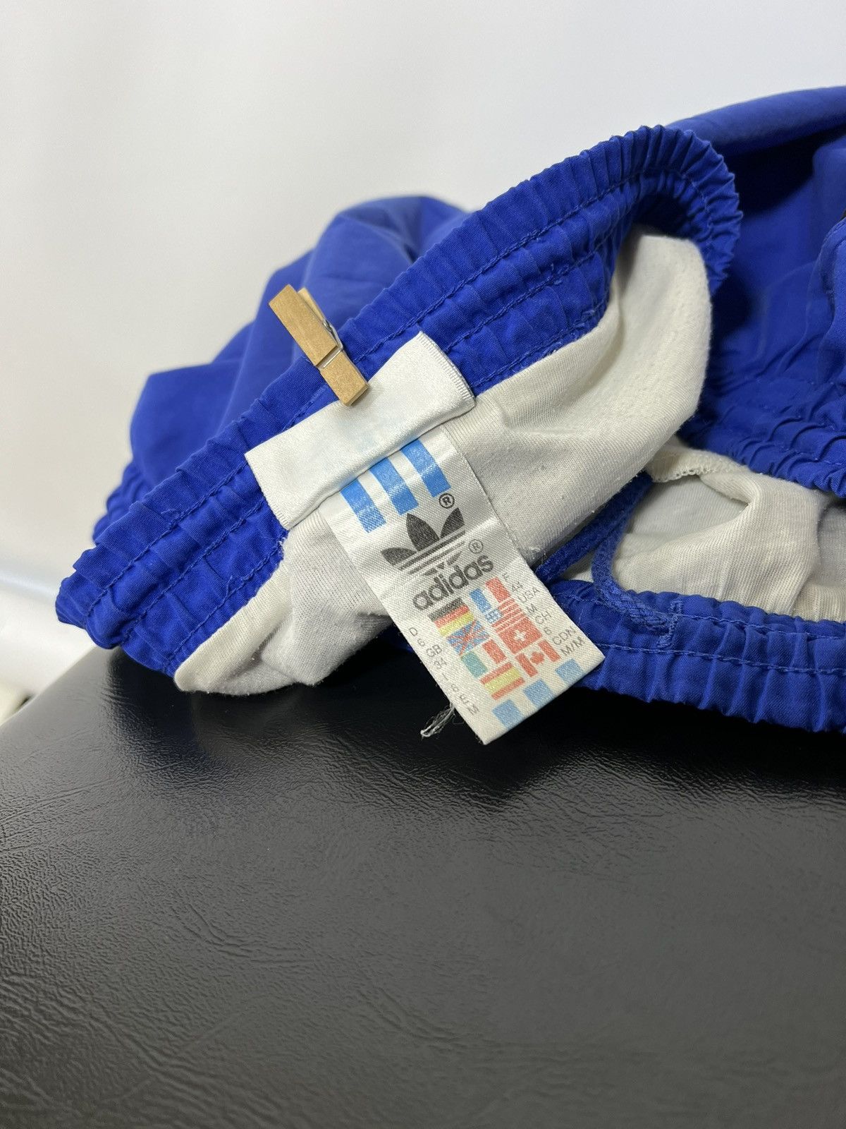 Adidas Vintage Adidas shorts Size US 34 / EU 50 - 6 Thumbnail