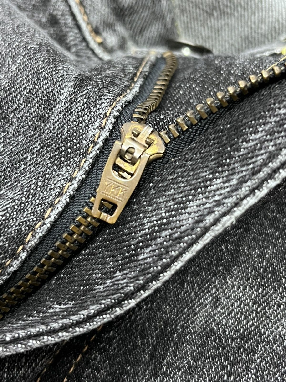 Japanese Brand FYE🔥Vtg y2k Black Patchwork Denim Inspired By Undercover Size US 30 / EU 46 - 8 Thumbnail
