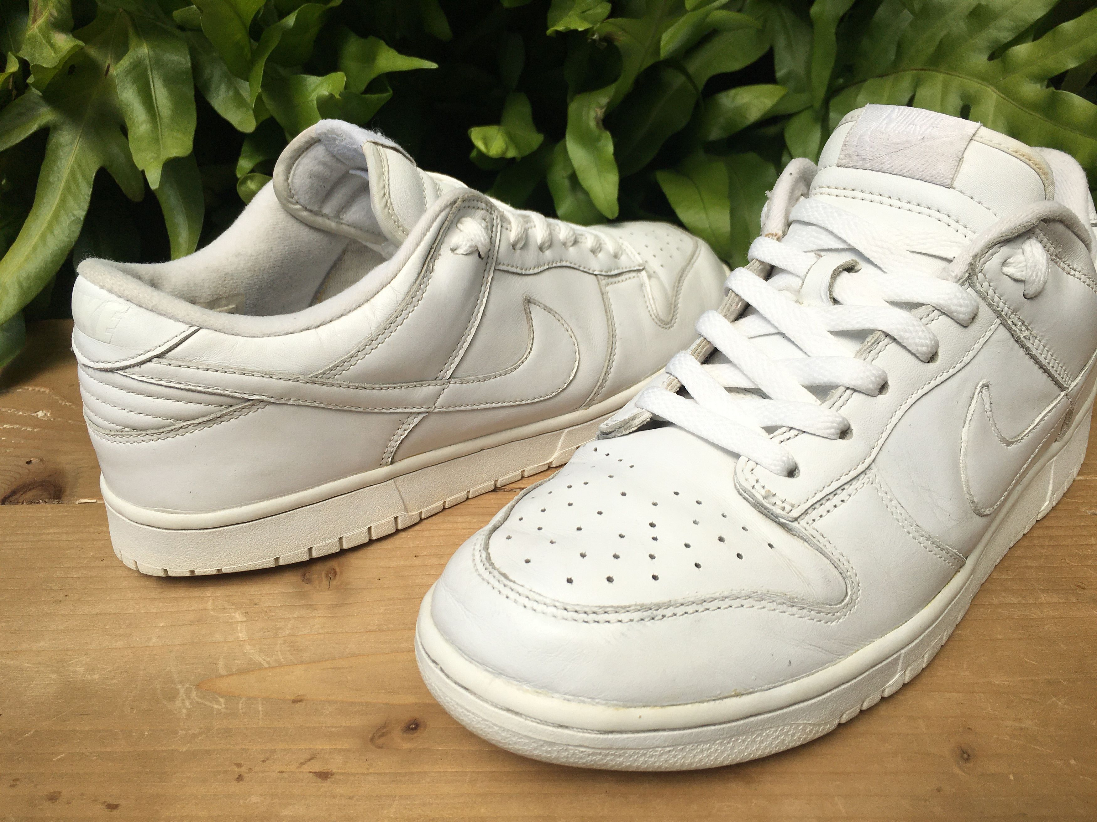Nike 🔥 Rare Vintage Nike Dunk Low Triple White 2005 Size US 10 / EU 43 - 8 Thumbnail