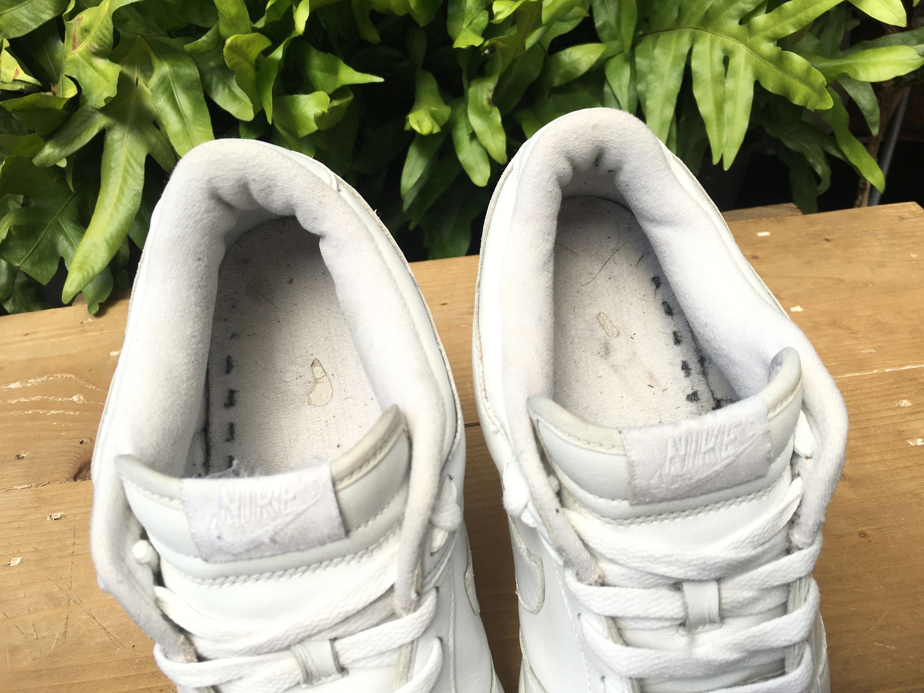 Nike 🔥 Rare Vintage Nike Dunk Low Triple White 2005 Size US 10 / EU 43 - 12 Thumbnail