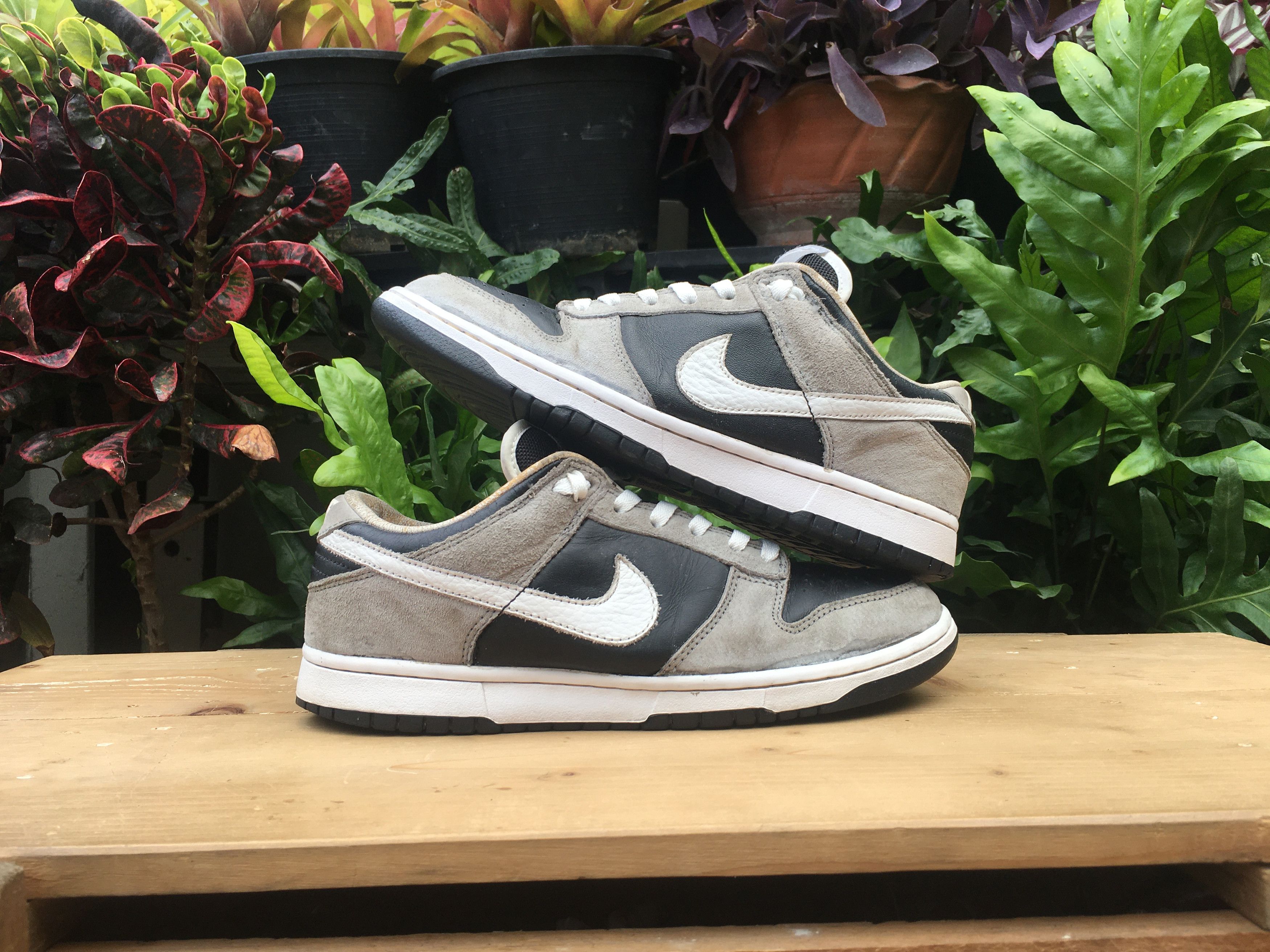 Nike × Vintage 🔥 Nike Dunk Low Black Stealth 2004 Rare Size US 9.5 / EU 42-43 - 4 Thumbnail