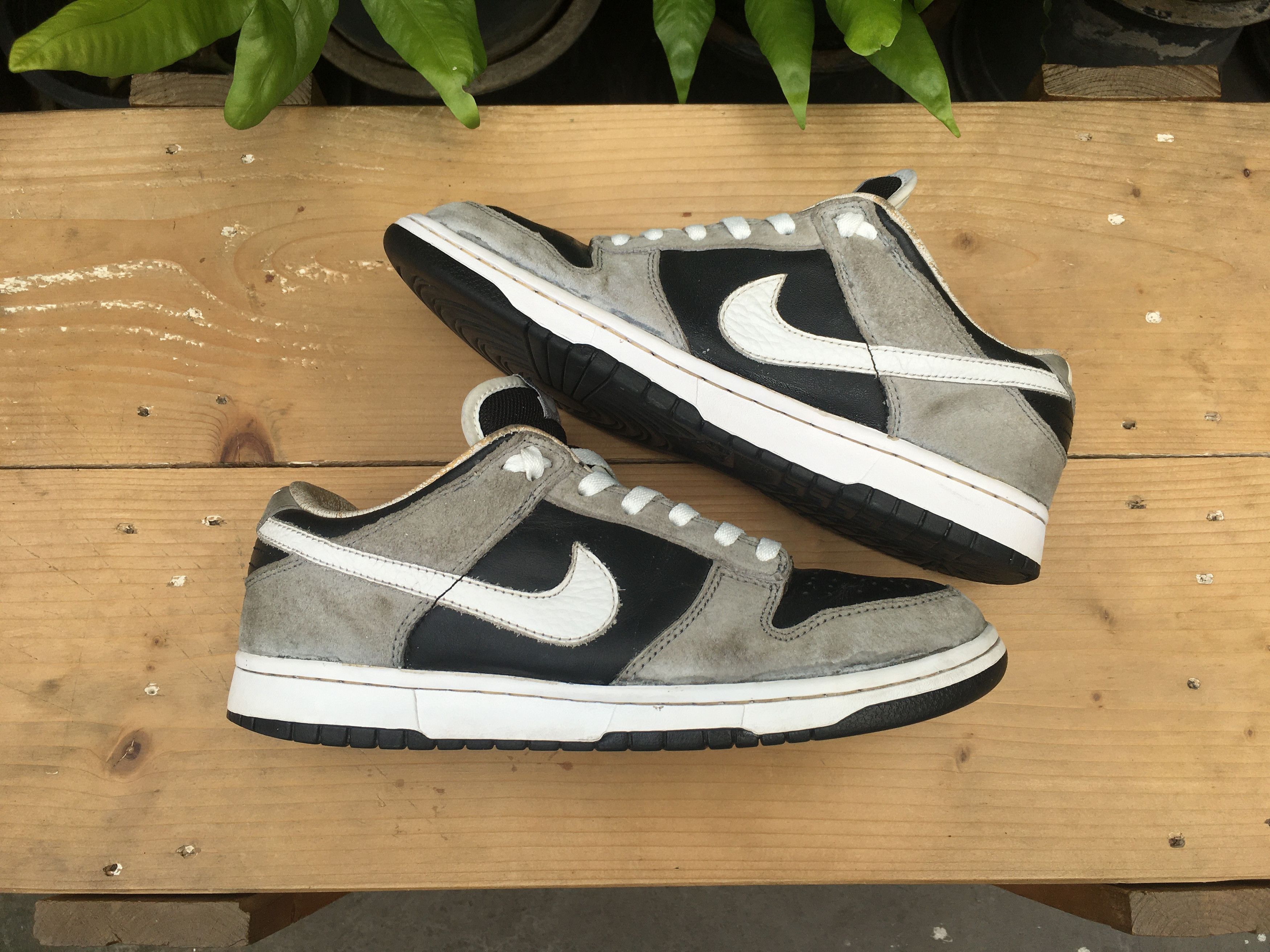 Nike × Vintage 🔥 Nike Dunk Low Black Stealth 2004 Rare Size US 9.5 / EU 42-43 - 15 Thumbnail