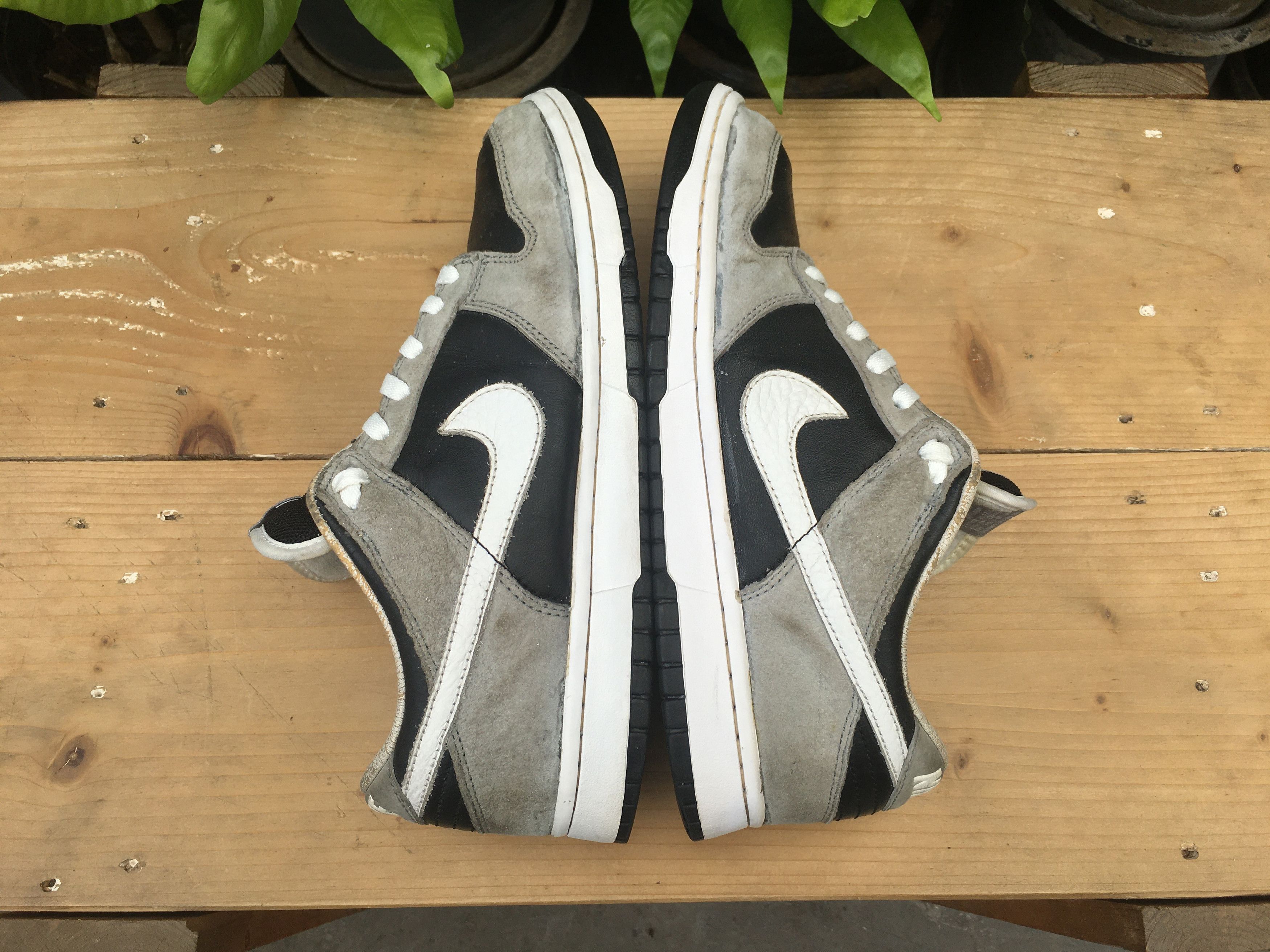 Nike × Vintage 🔥 Nike Dunk Low Black Stealth 2004 Rare Size US 9.5 / EU 42-43 - 18 Thumbnail