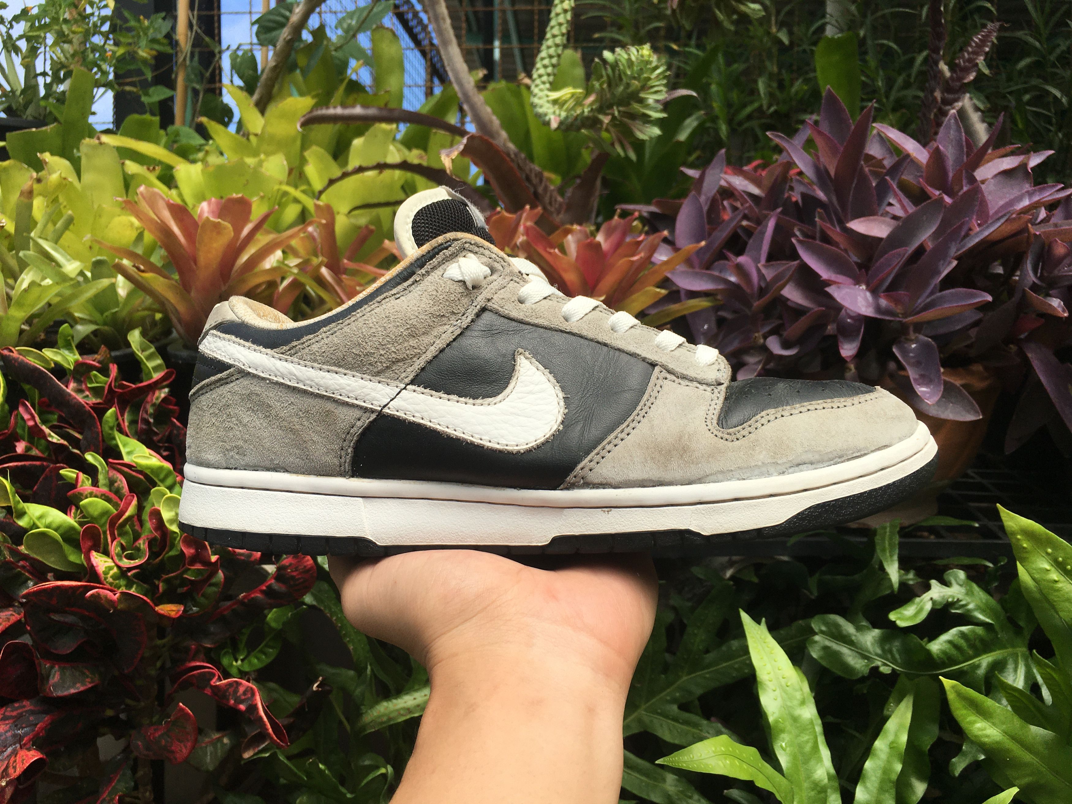 Nike × Vintage 🔥 Nike Dunk Low Black Stealth 2004 Rare Size US 9.5 / EU 42-43 - 2 Thumbnail