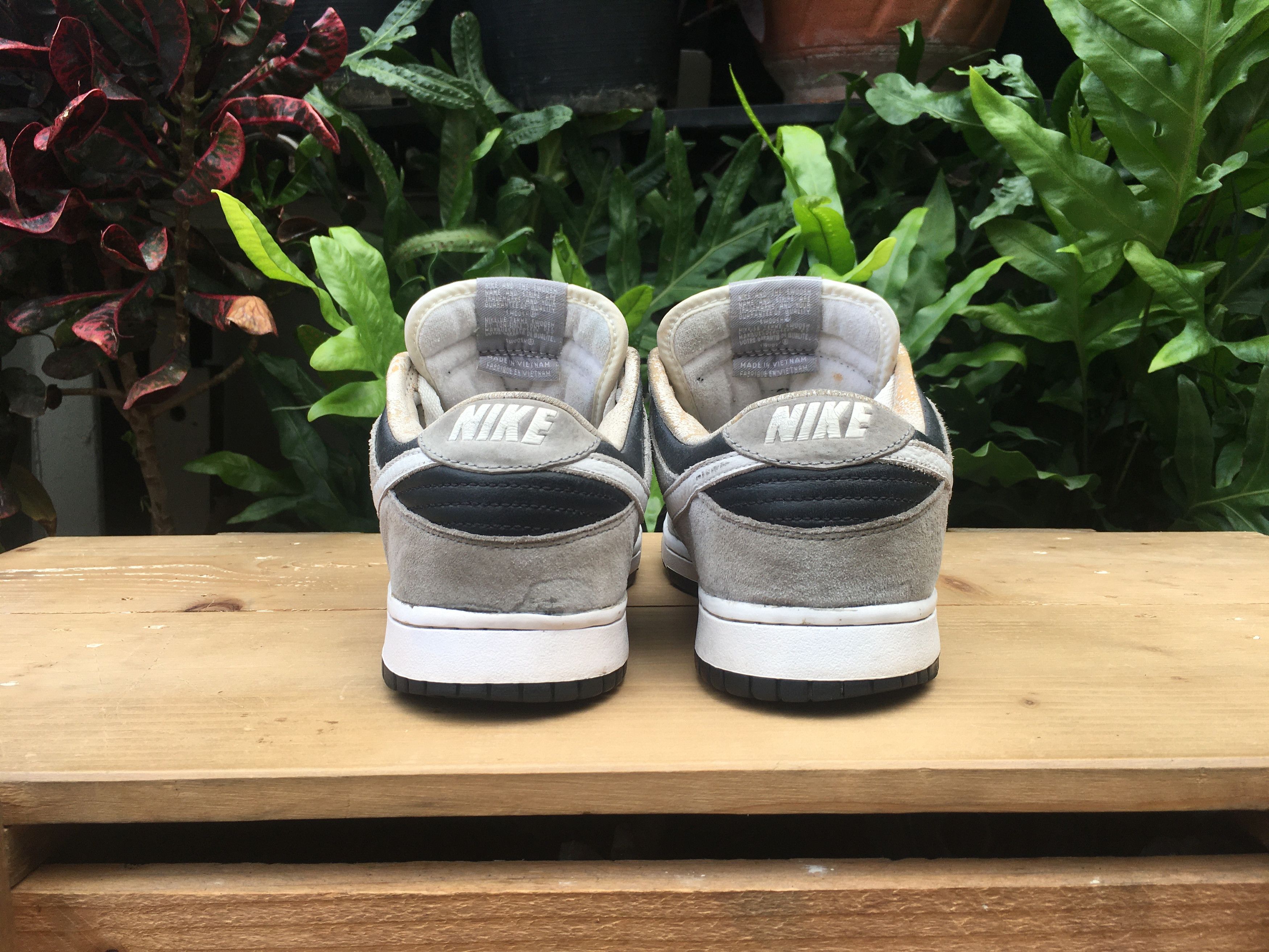 Nike × Vintage 🔥 Nike Dunk Low Black Stealth 2004 Rare Size US 9.5 / EU 42-43 - 11 Thumbnail