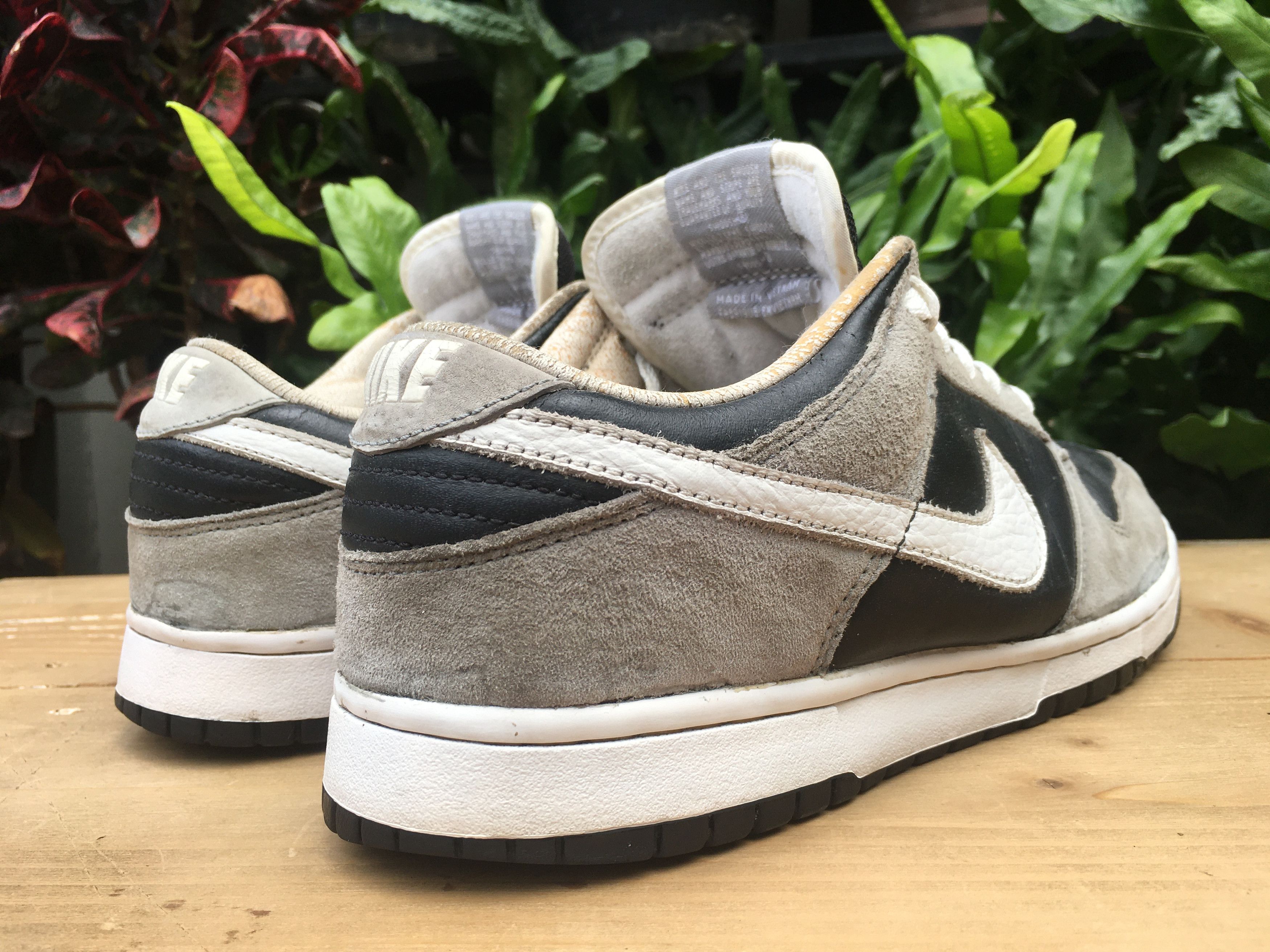 Nike × Vintage 🔥 Nike Dunk Low Black Stealth 2004 Rare Size US 9.5 / EU 42-43 - 12 Thumbnail