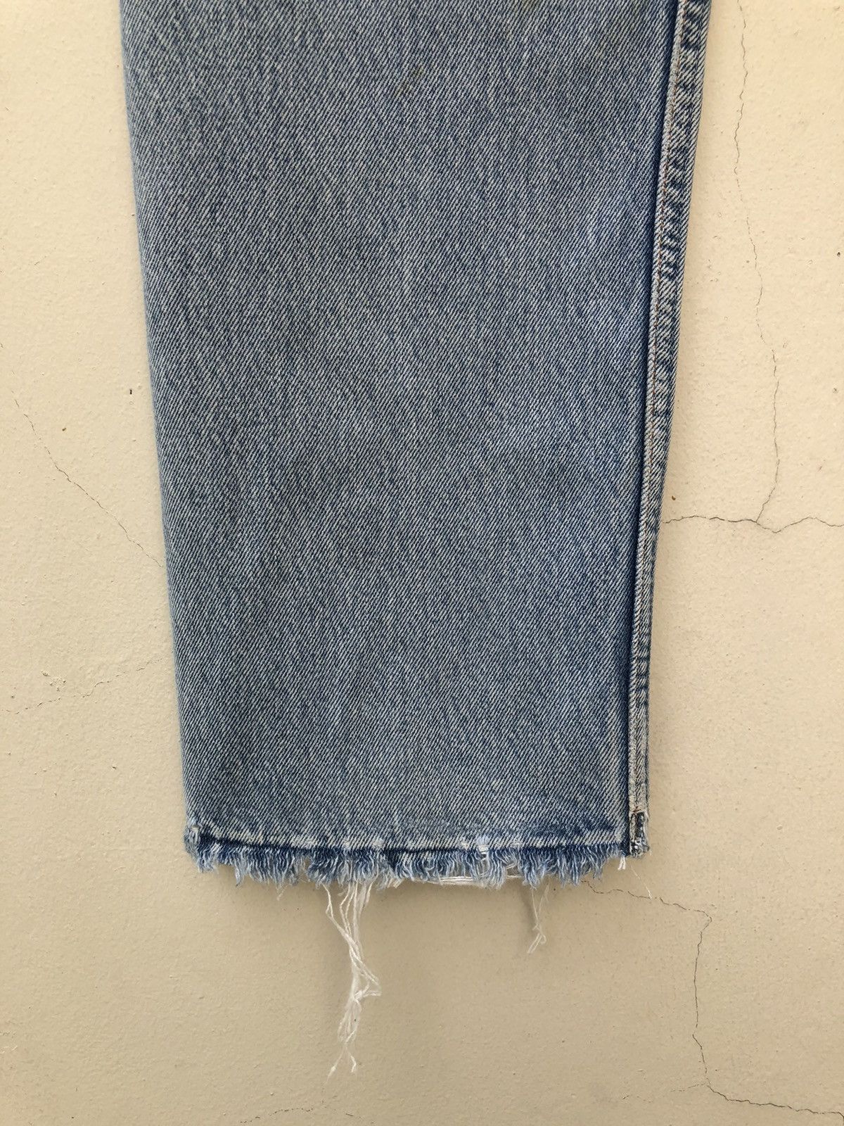 Levi's Vintage 2000s Levi’s 501 Jeans Distressed Released Hem Denim Size US 32 / EU 48 - 18 Thumbnail