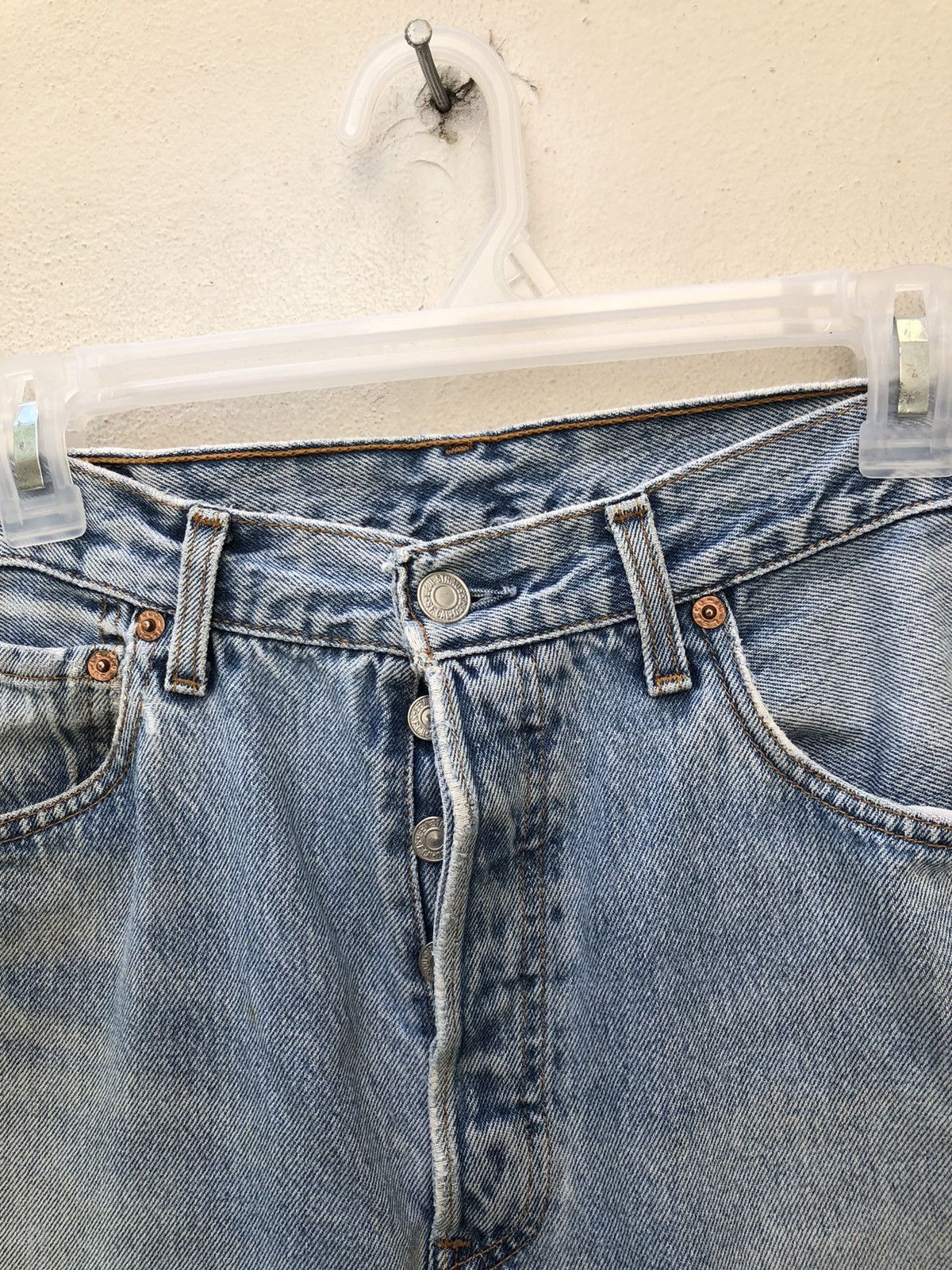 Levi's Vintage 2000s Levi’s 501 Jeans Distressed Released Hem Denim Size US 32 / EU 48 - 4 Thumbnail