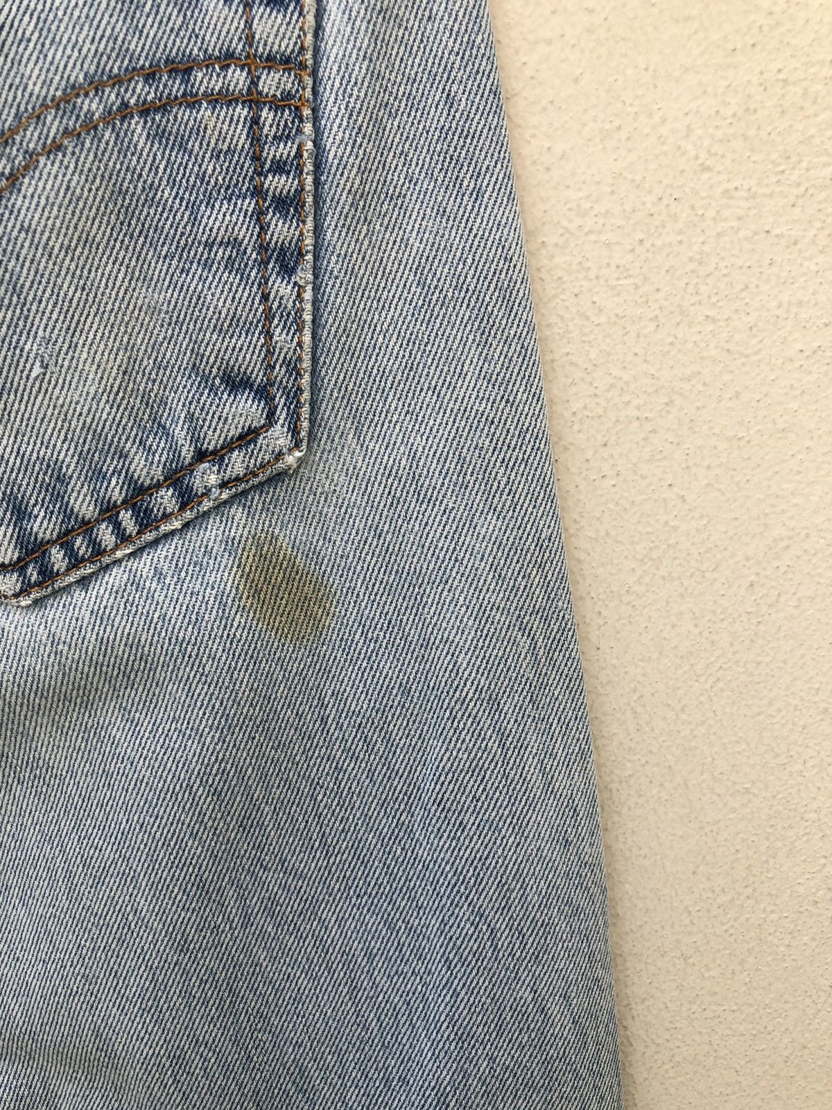 Levi's Vintage 2000s Levi’s 501 Jeans Distressed Released Hem Denim Size US 32 / EU 48 - 21 Thumbnail