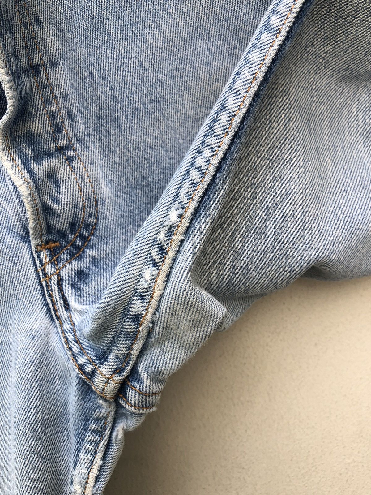 Levi's Vintage 2000s Levi’s 501 Jeans Distressed Released Hem Denim Size US 32 / EU 48 - 12 Thumbnail