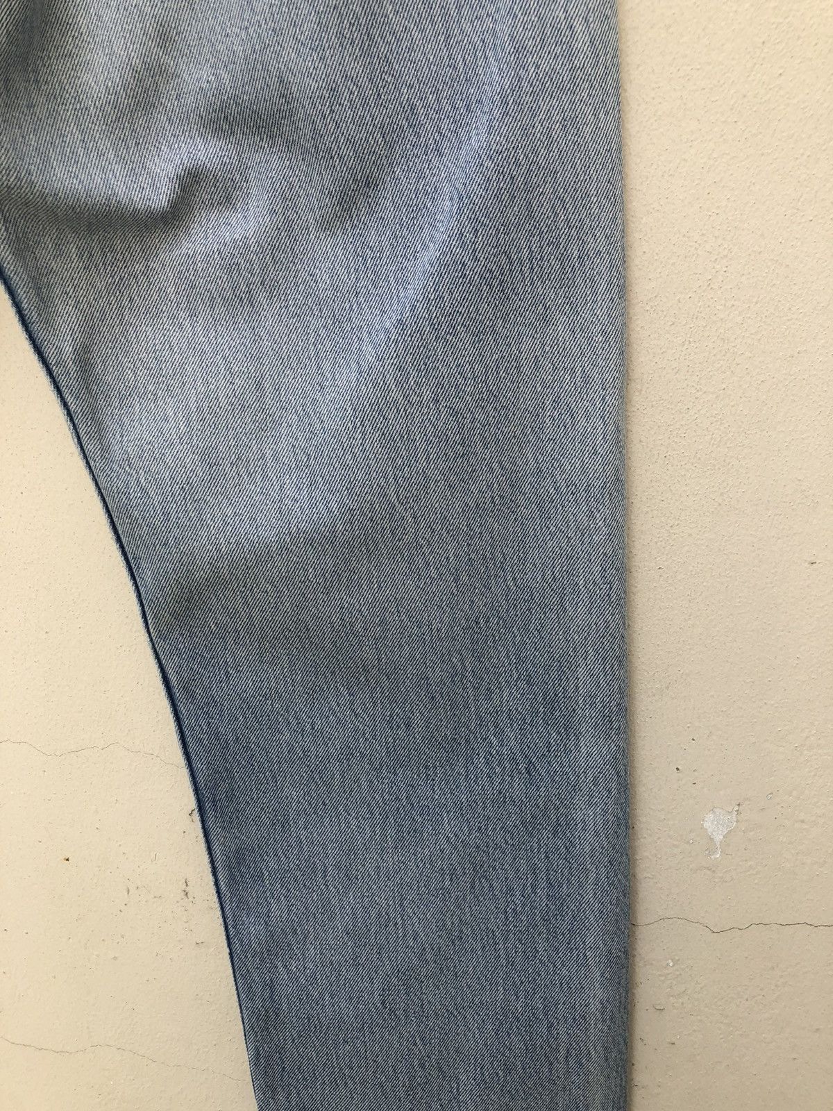 Levi's Vintage 2000s Levi’s 501 Jeans Distressed Released Hem Denim Size US 32 / EU 48 - 22 Thumbnail