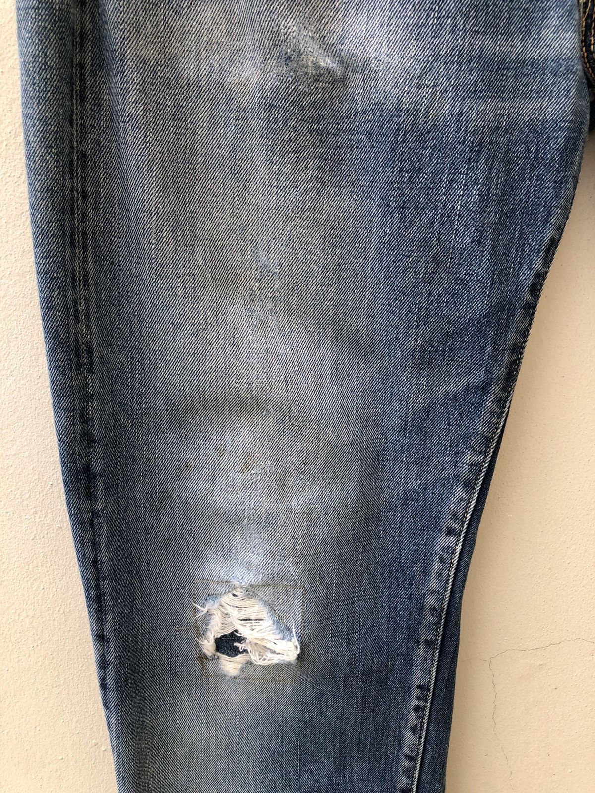 Levi's Vintage Clothing 2006 LVC Levi’s 501 XX E Distressed Selvedge Denim Jeans R1 Size US 31 - 5 Thumbnail