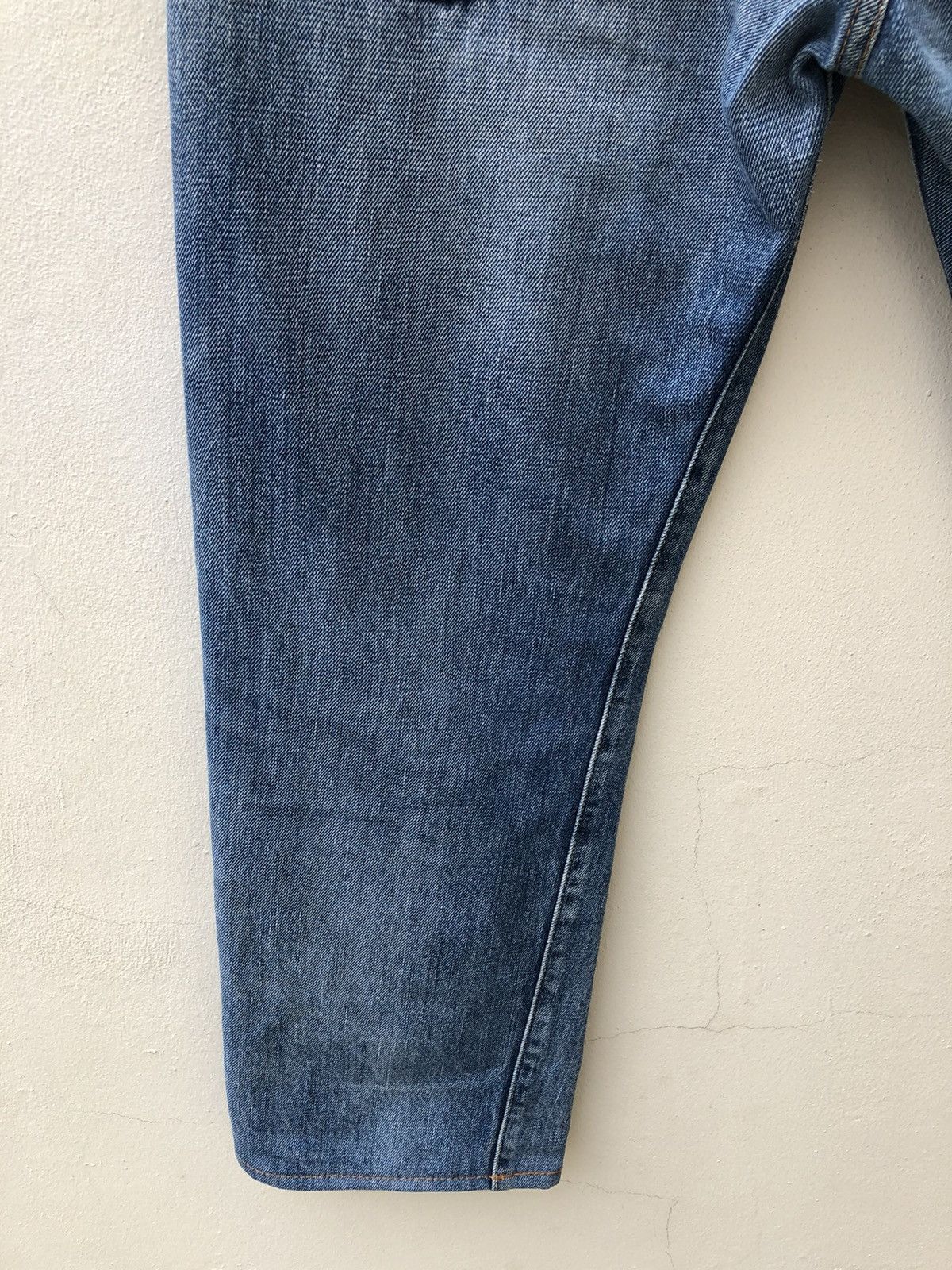 Levi's Vintage Clothing 2006 LVC Levi’s 501 XX E Distressed Selvedge Denim Jeans R1 Size US 31 - 16 Thumbnail