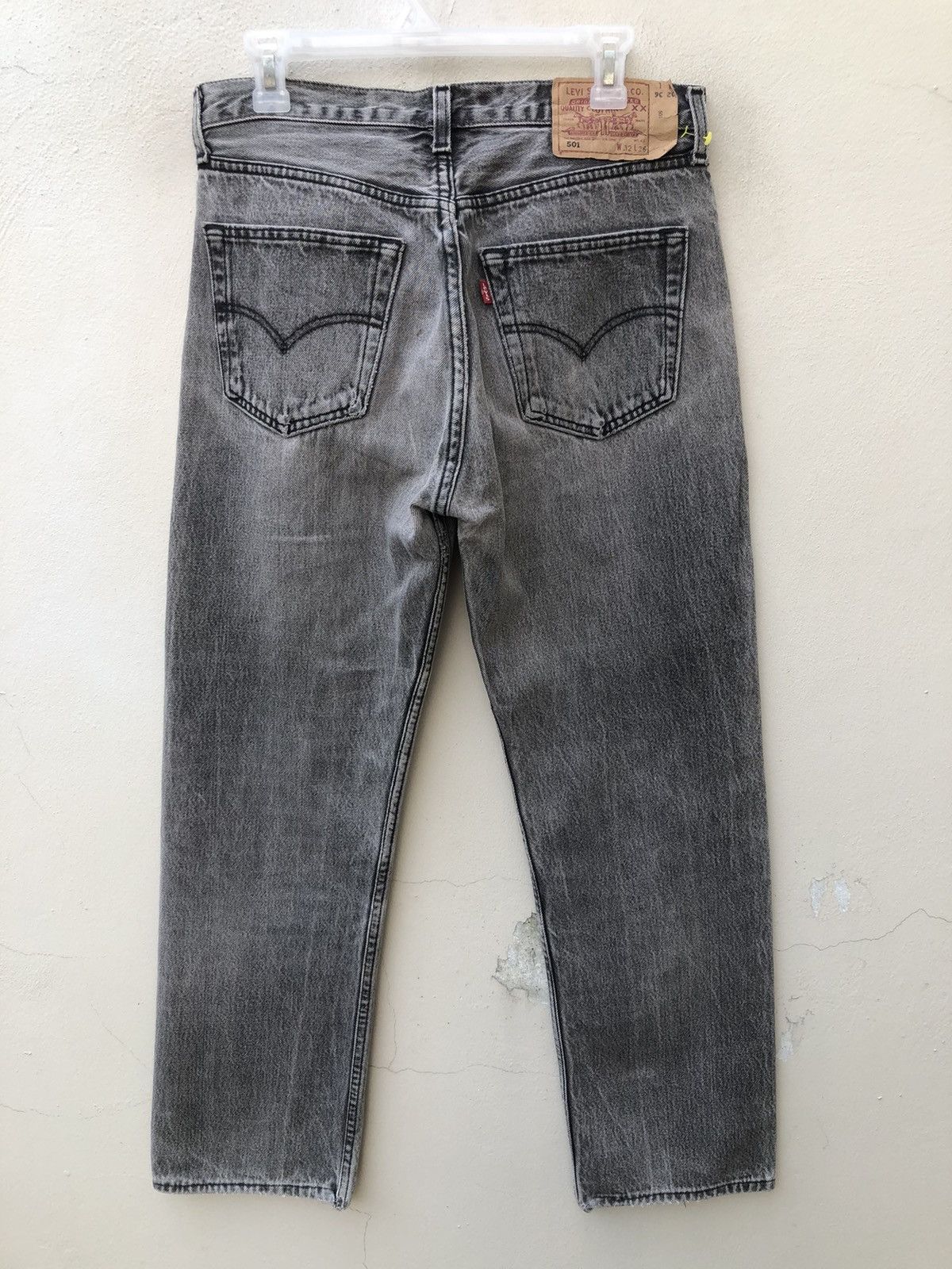 Levi's Vintage 90s Levi’s 501 Jeans Distressed Faded Black Denim Size US 32 / EU 48 - 14 Thumbnail