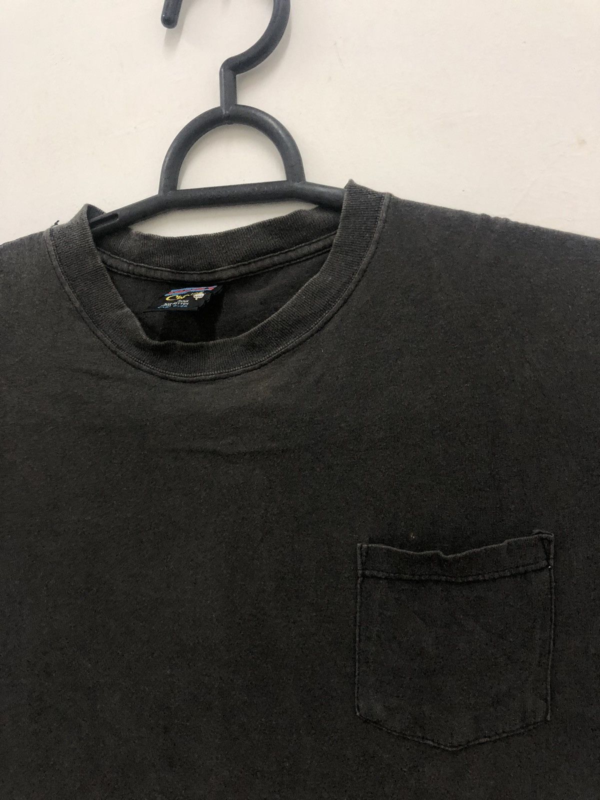 Vintage Rare Vintage ONE WORLD ONE AIM ONE DESTINY Shirt Size US L / EU 52-54 / 3 - 5 Thumbnail