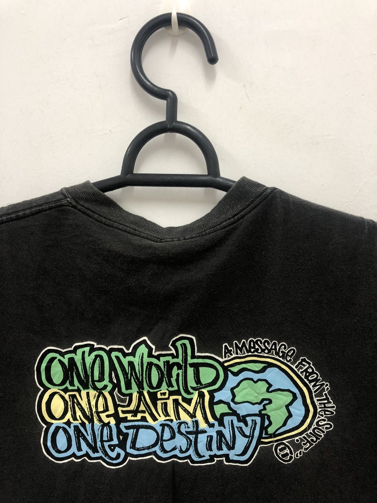 Vintage Rare Vintage ONE WORLD ONE AIM ONE DESTINY Shirt Size US L / EU 52-54 / 3 - 2 Thumbnail