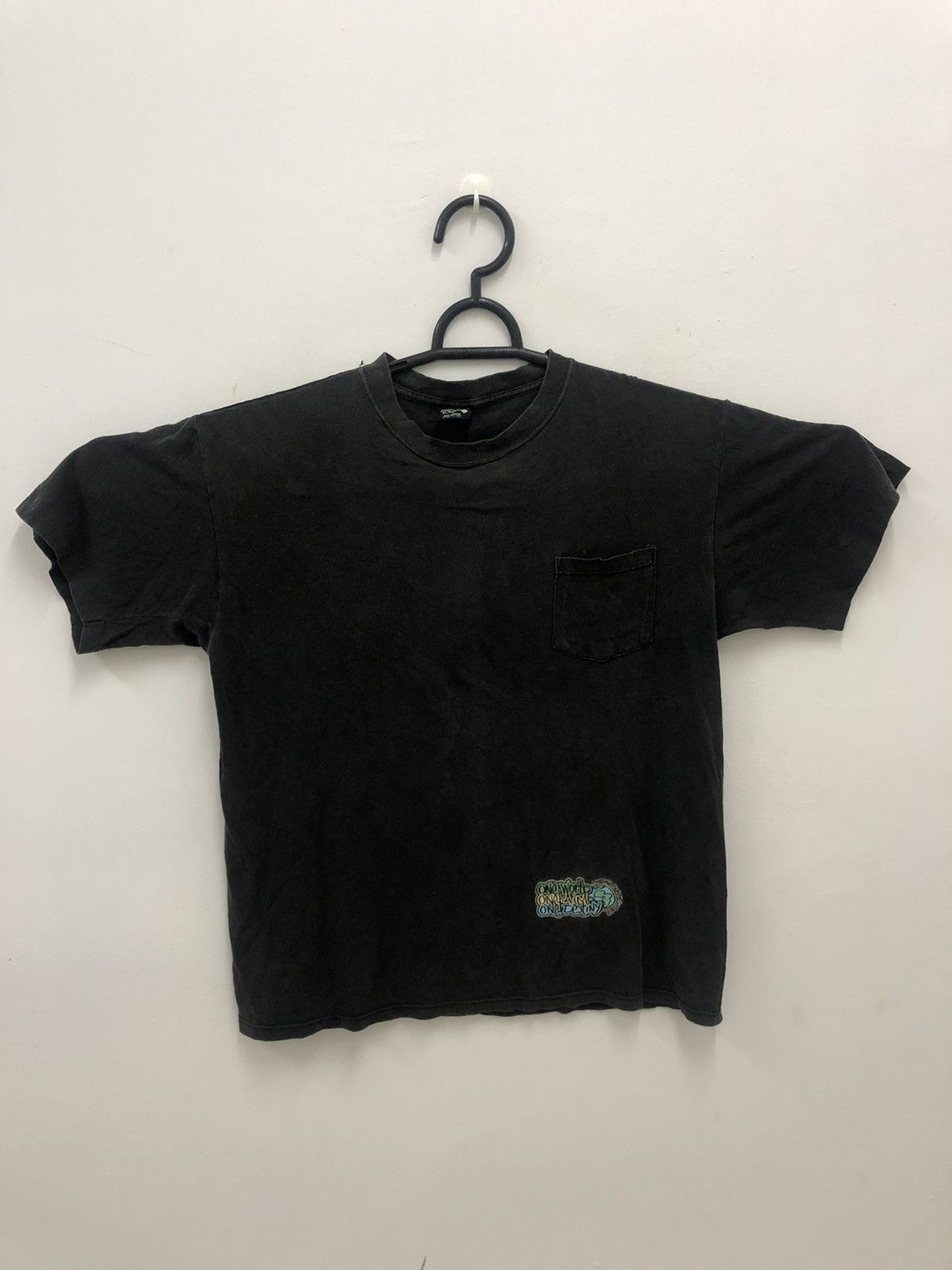 Vintage Rare Vintage ONE WORLD ONE AIM ONE DESTINY Shirt Size US L / EU 52-54 / 3 - 3 Thumbnail