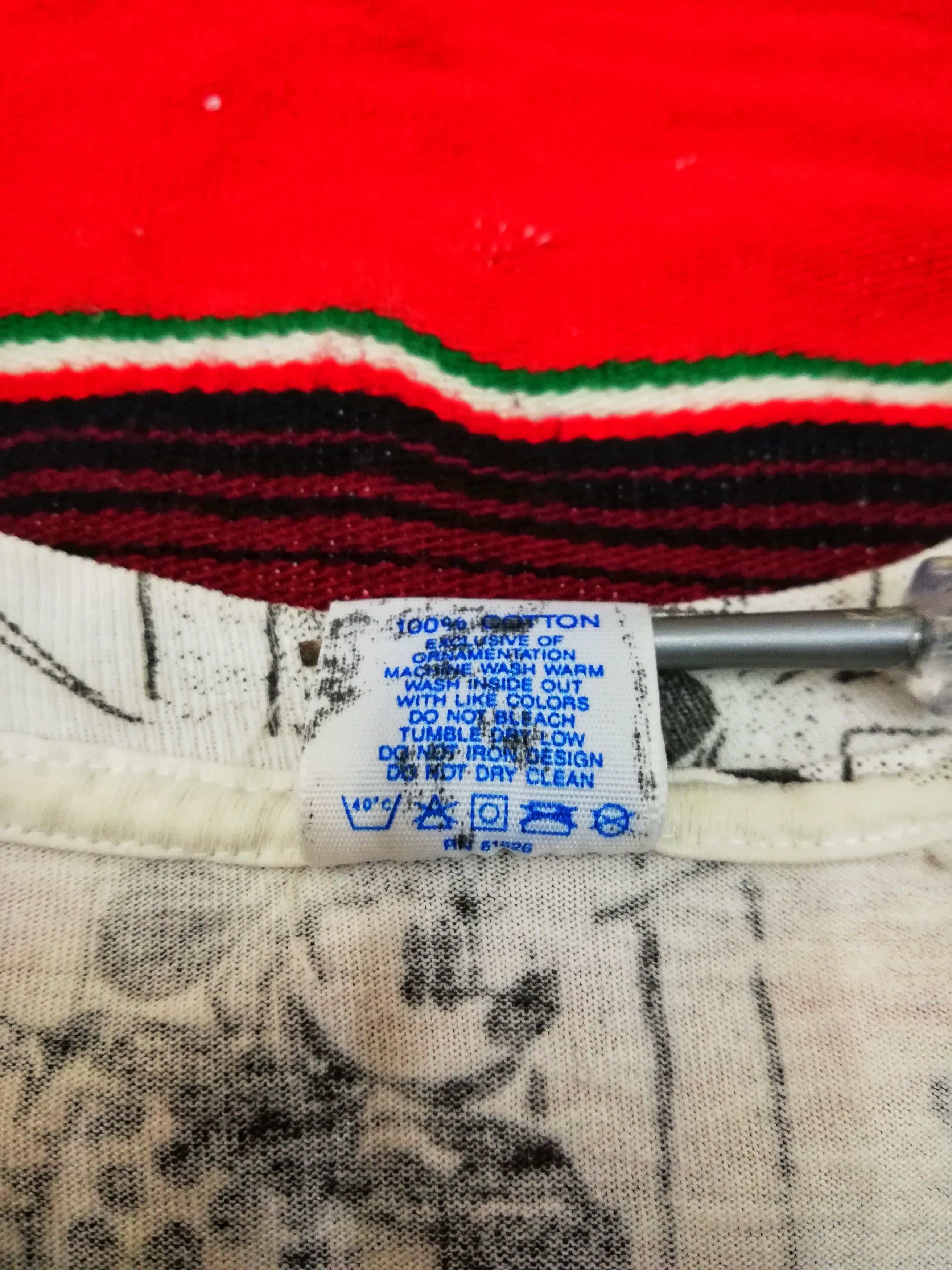 Velva Sheen × Vintage 🔥90's Mickey Mouse Full Print Newspaper All Over Print Tee Size US L / EU 52-54 / 3 - 9 Thumbnail