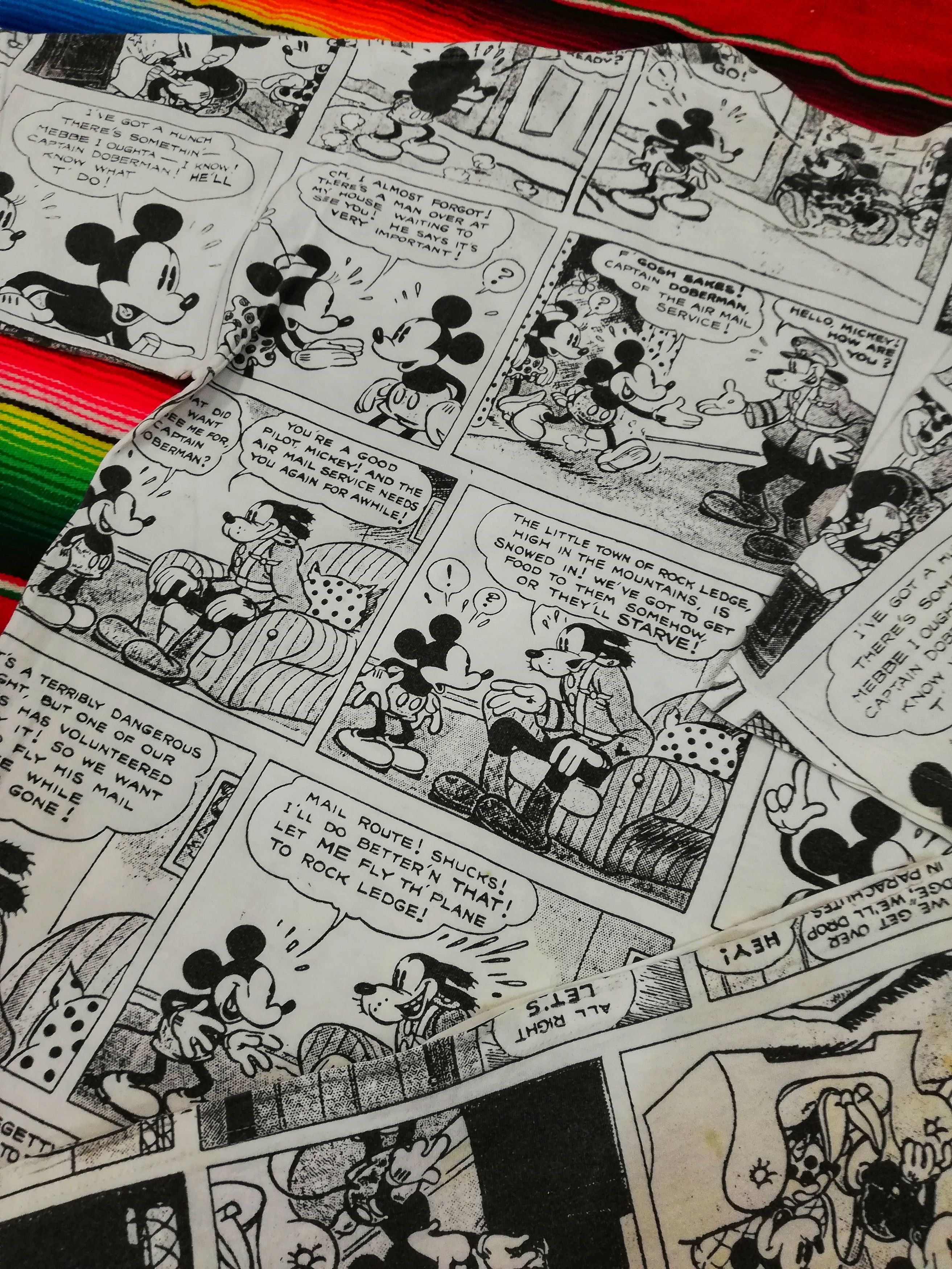 Velva Sheen × Vintage 🔥90's Mickey Mouse Full Print Newspaper All Over Print Tee Size US L / EU 52-54 / 3 - 14 Thumbnail