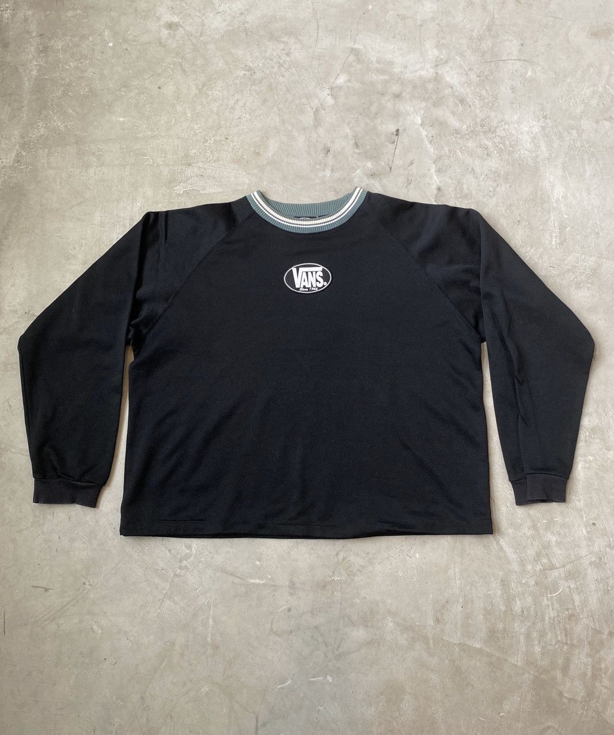 image of 90's Boxy Vintage Vans Crewneck in Black, Men's (Size XL)