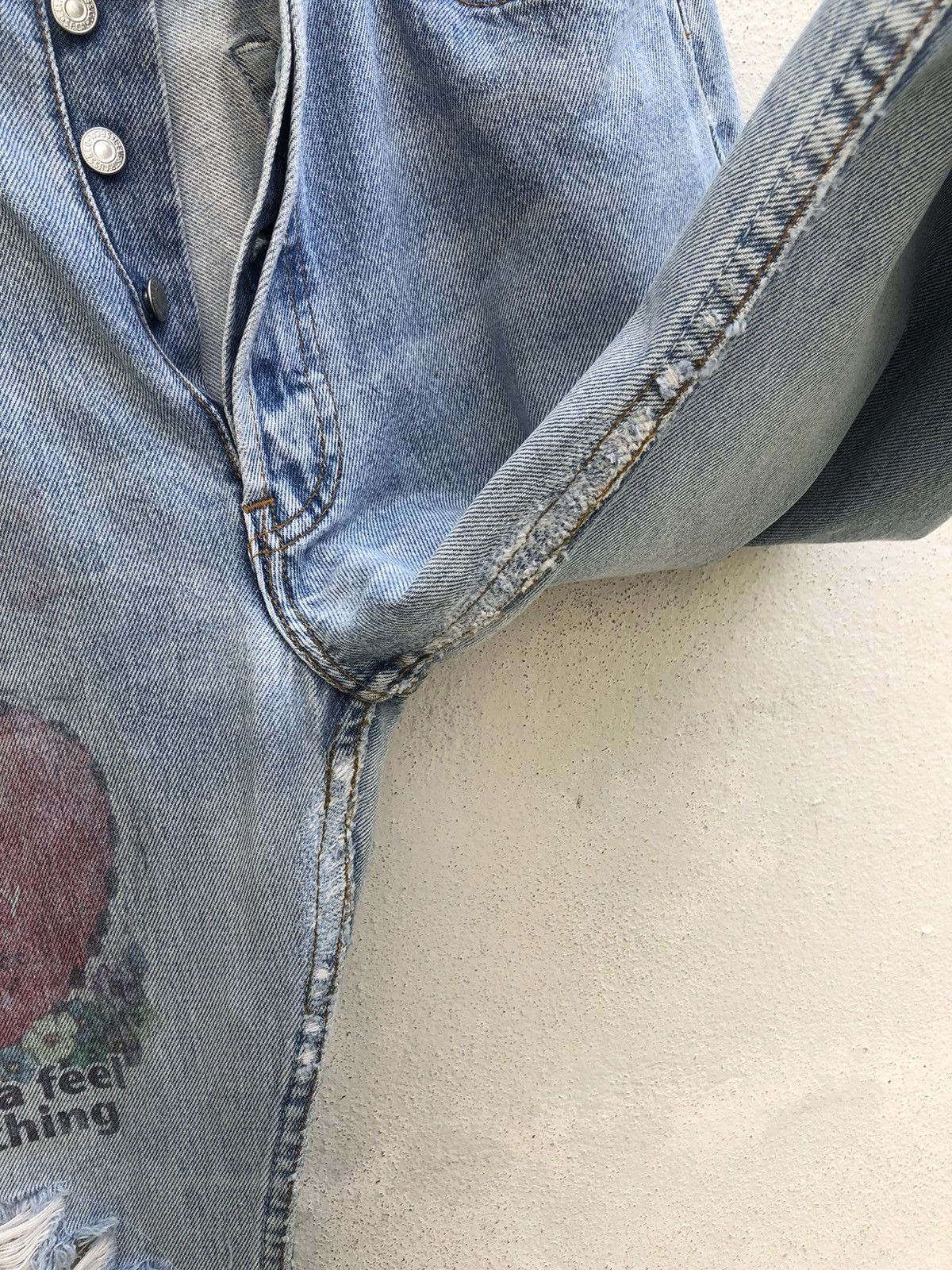 Levi's 90s Levi’s 501 Jeans Distressed Released Hem Denim Size US 31 - 8 Thumbnail