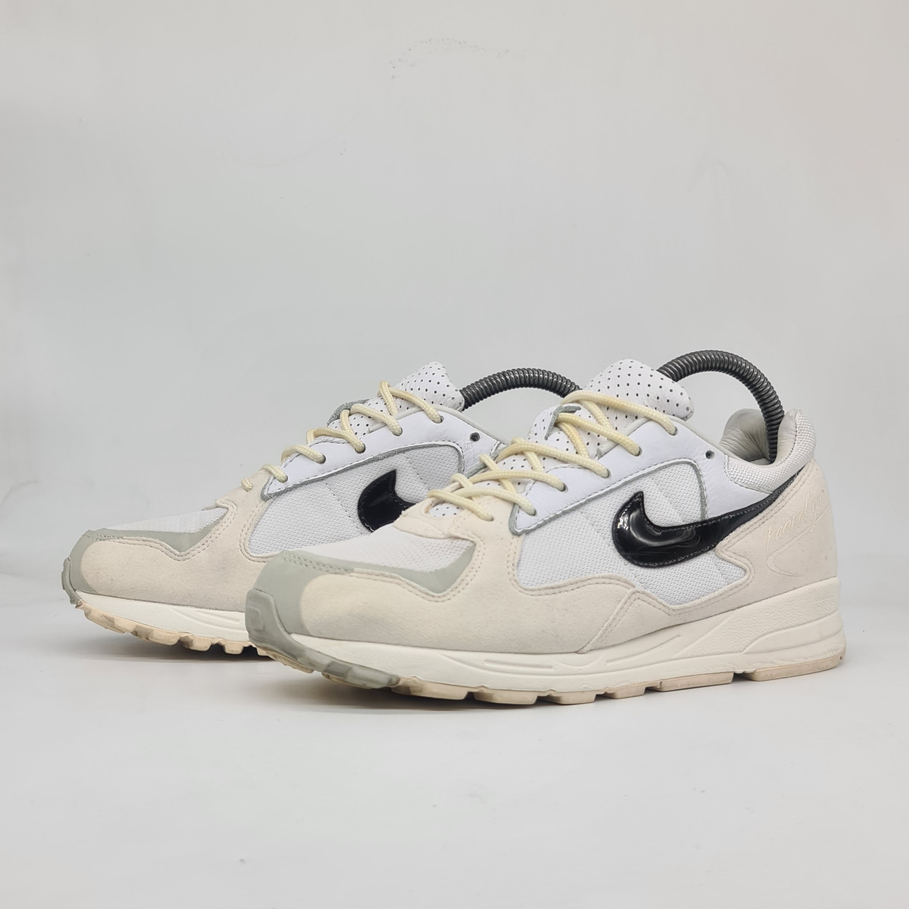 Fear of God × Nike Nike x Fear of God - Air Skylon 2 White Size US 7 / EU 40 - 1 Thumbnail