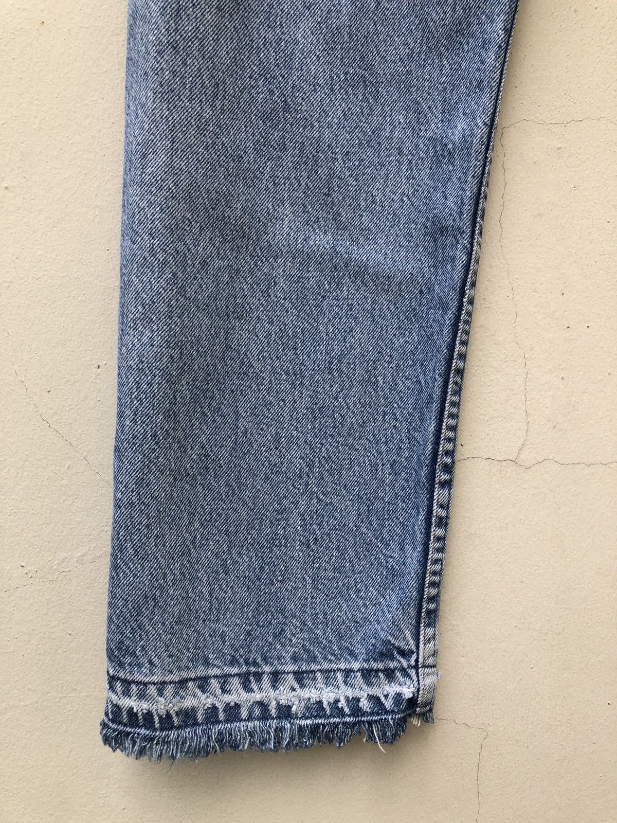 Levi's Vintage 1990 Levi’s 505 Jeans Distressed Released Hem Denim Size US 31 - 15 Thumbnail