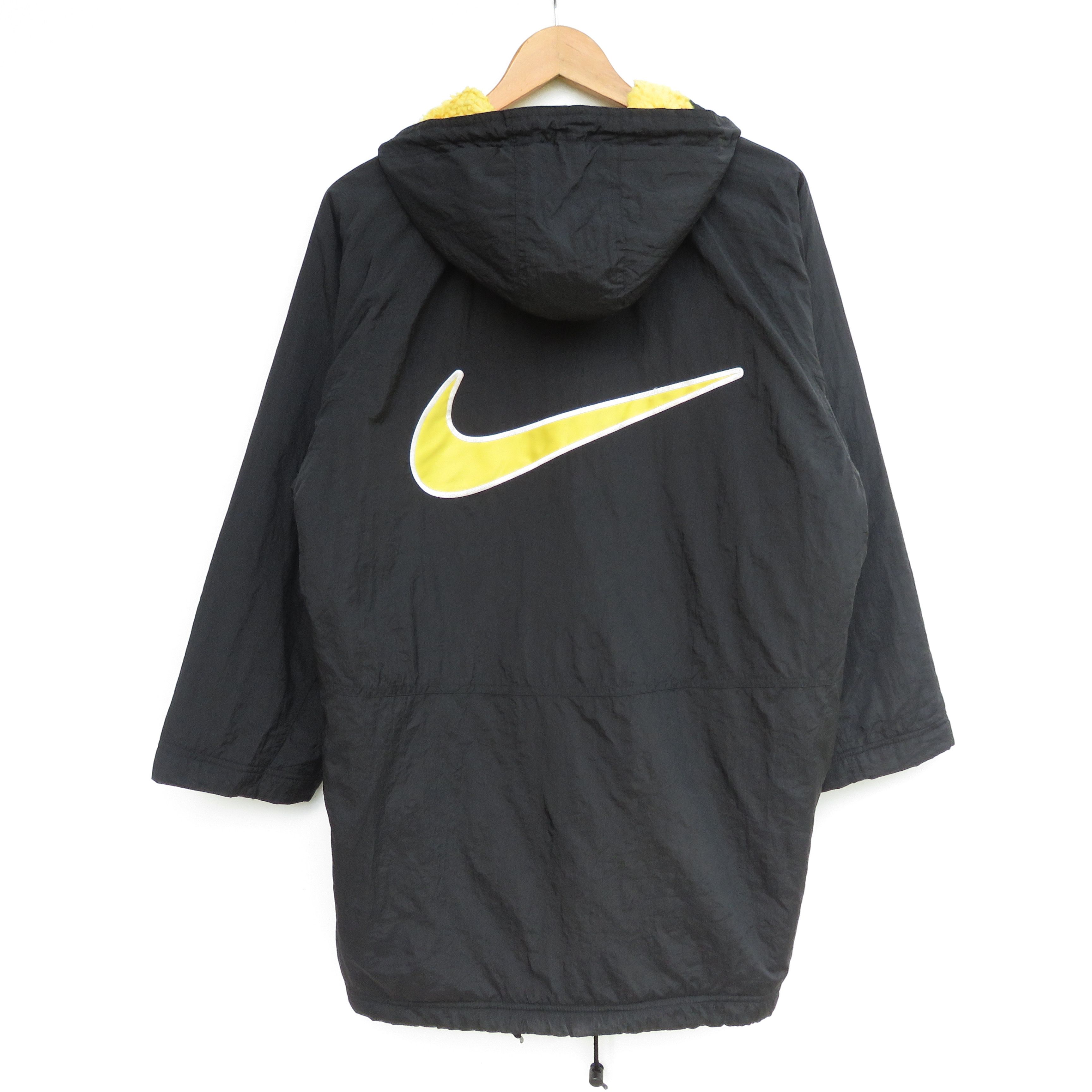 Nike × Vintage Vintage Nike Swoosh Center Embroidered Jacket Size US L / EU 52-54 / 3 - 1 Thumbnail