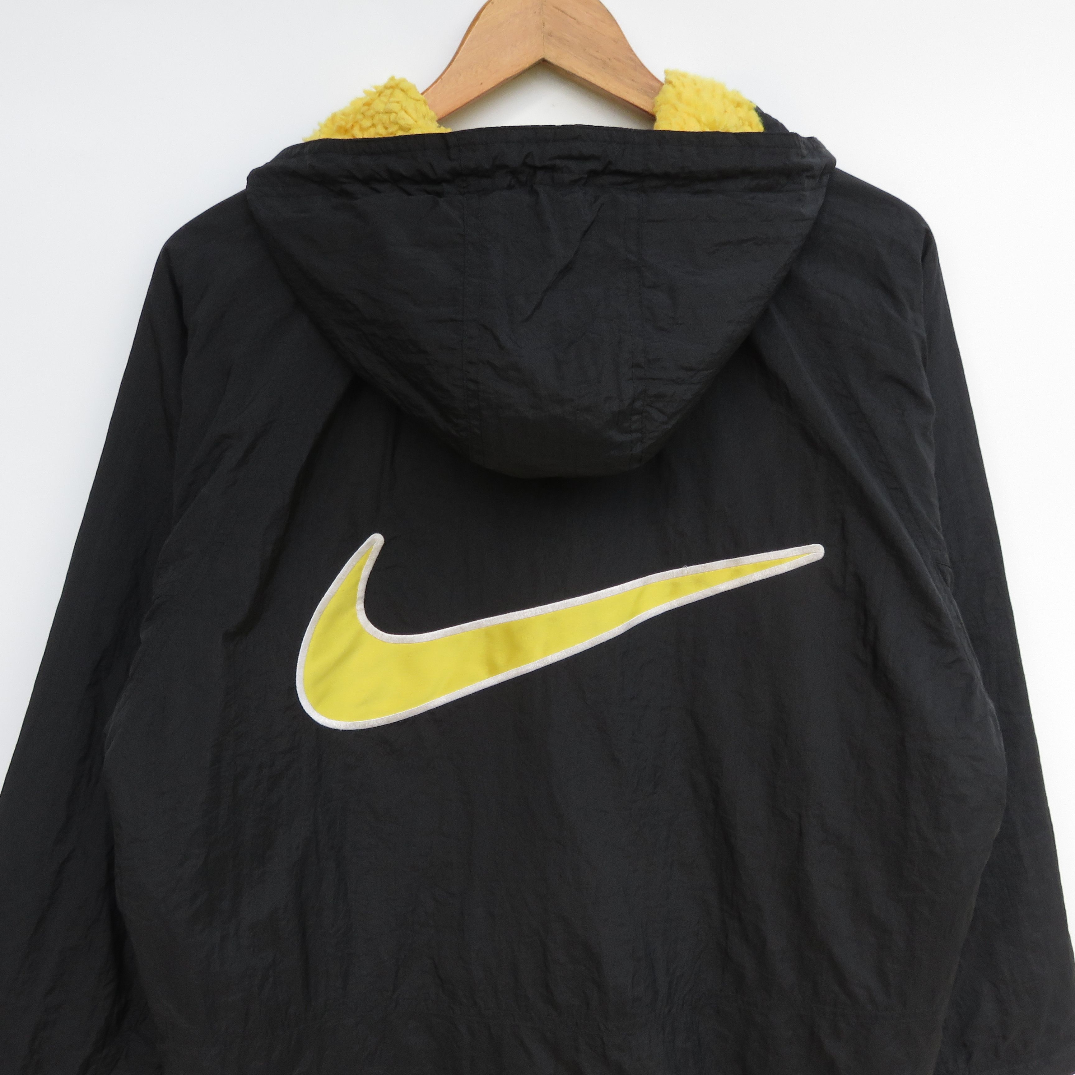 Nike × Vintage Vintage Nike Swoosh Center Embroidered Jacket Size US L / EU 52-54 / 3 - 3 Thumbnail